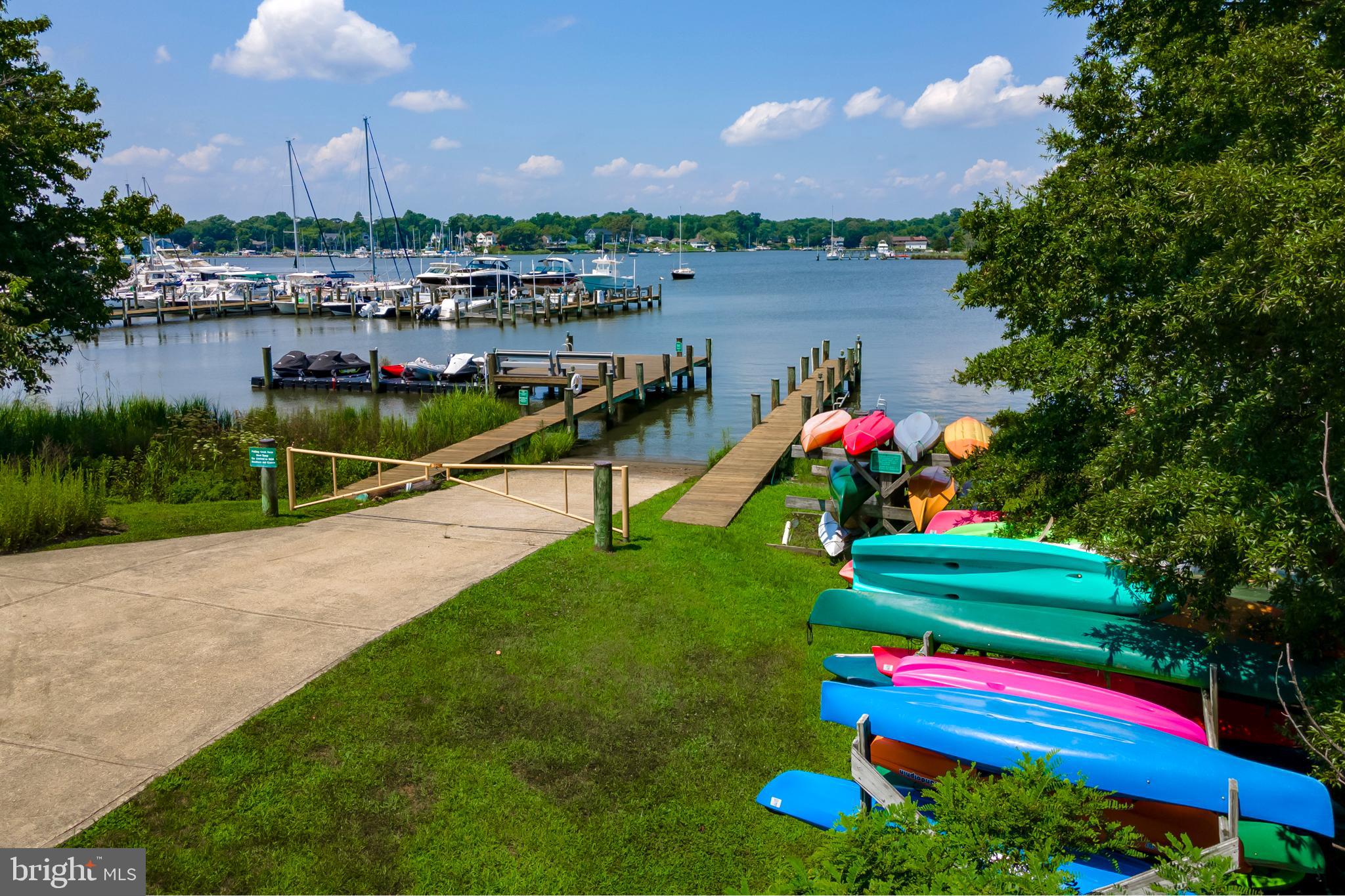 FISHING CREEK FARM - Residential