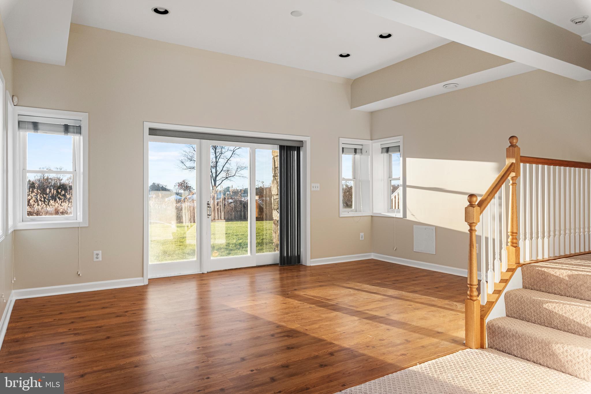 FISHING CREEK FARM - Residential