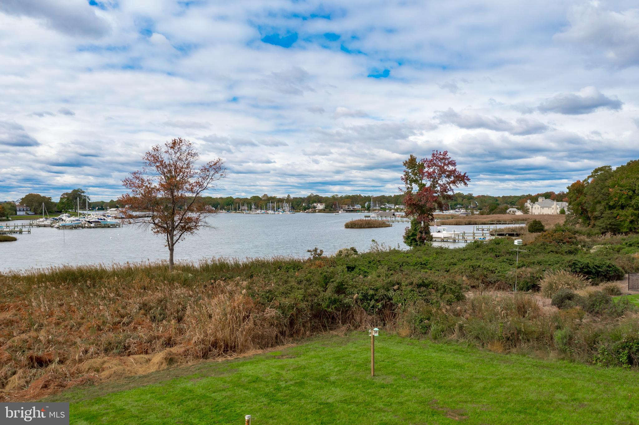 FISHING CREEK FARM - Residential