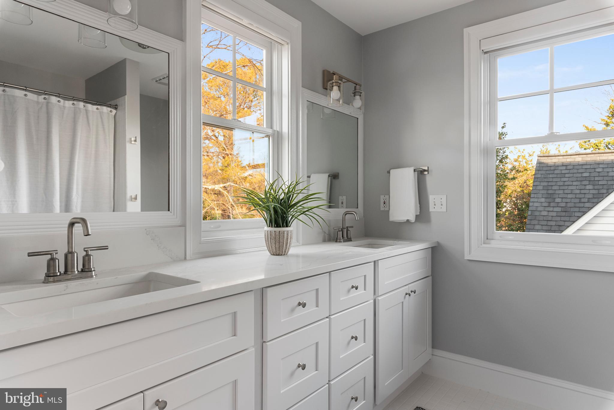 FISHING CREEK FARM - Residential