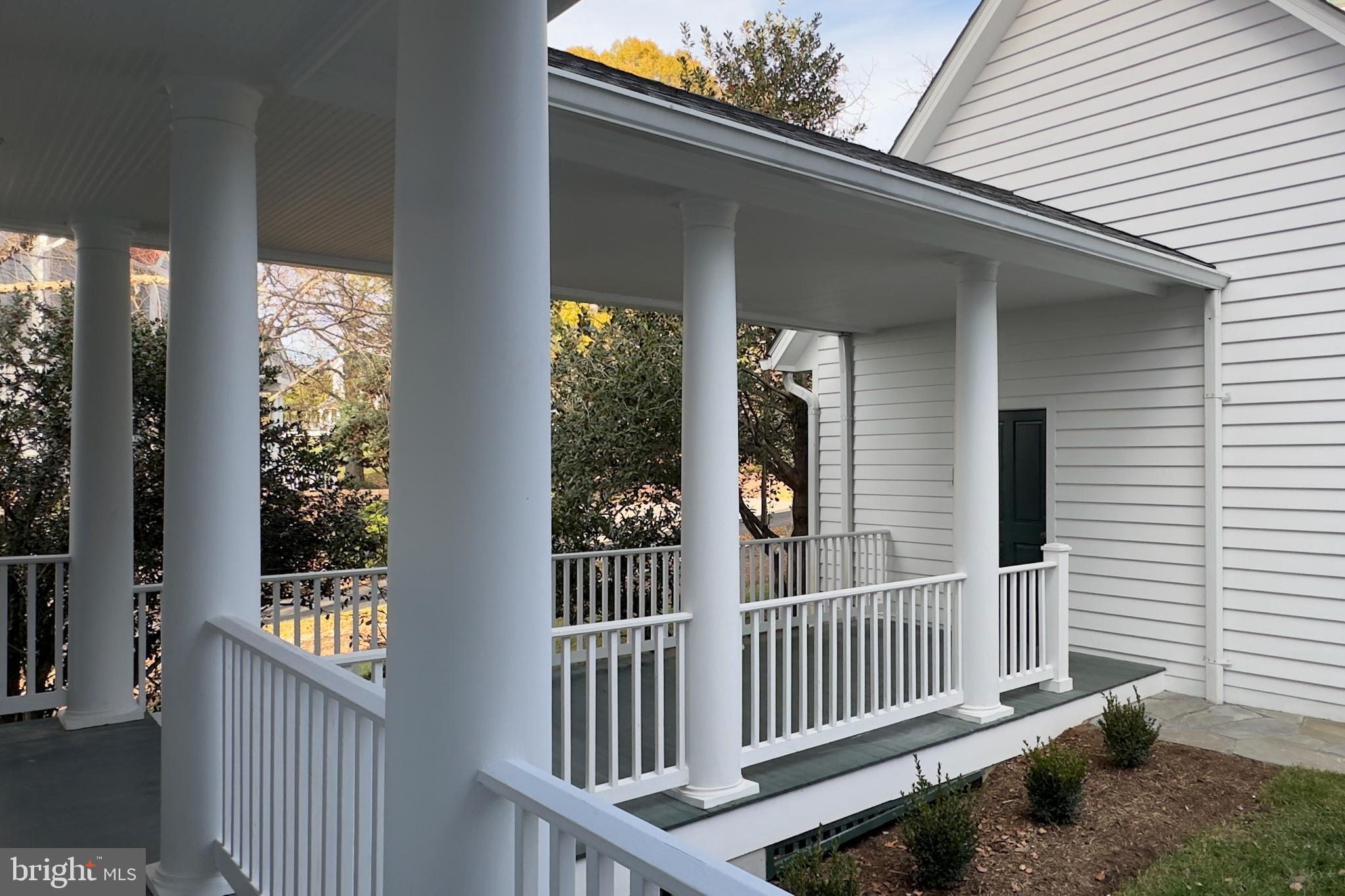 FISHING CREEK FARM - Residential