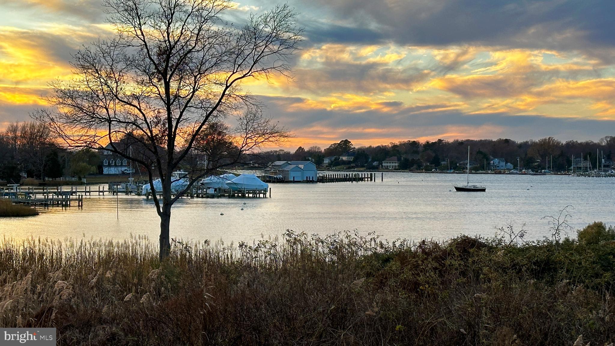 FISHING CREEK FARM - Residential