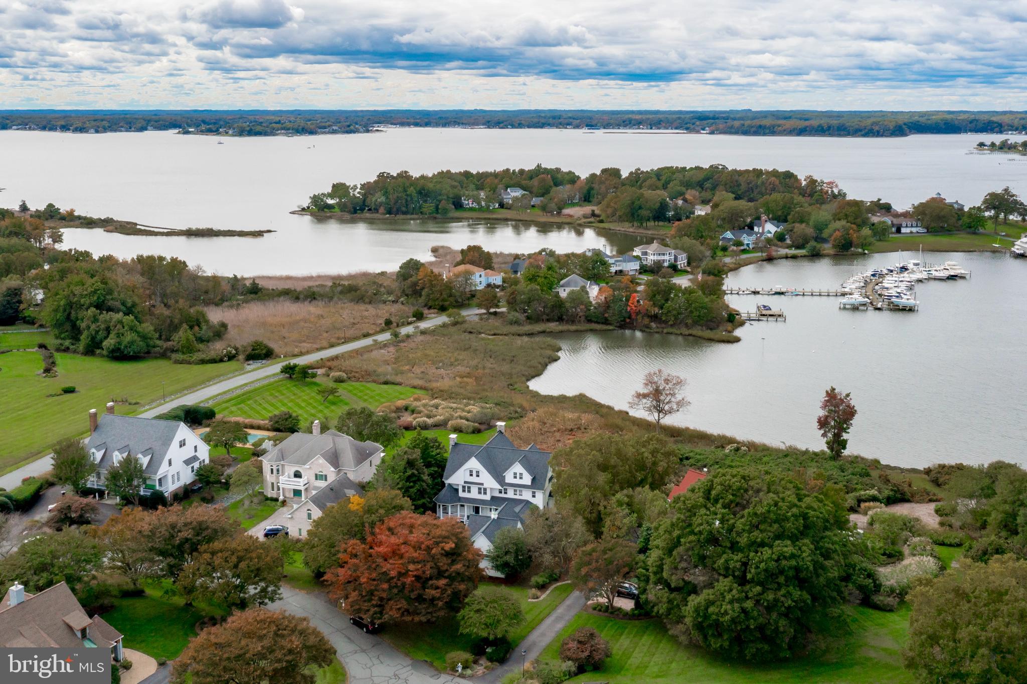 FISHING CREEK FARM - Residential