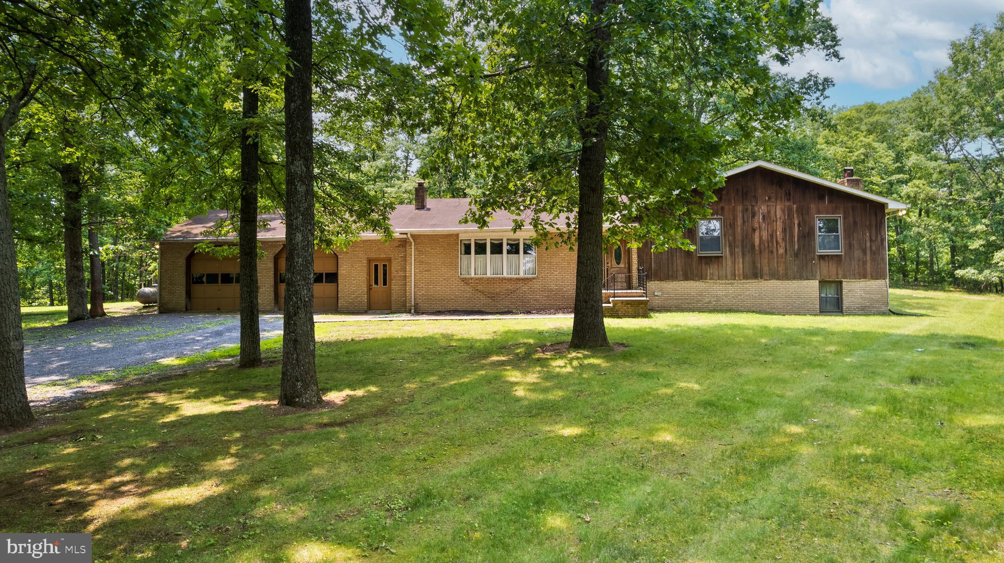 368 JAGUAR DRIVE