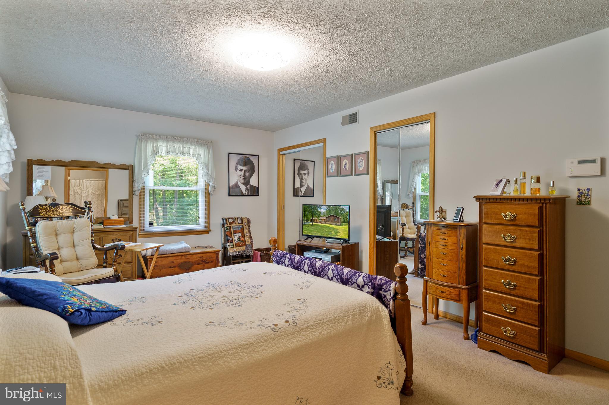 INWOOD - Residential