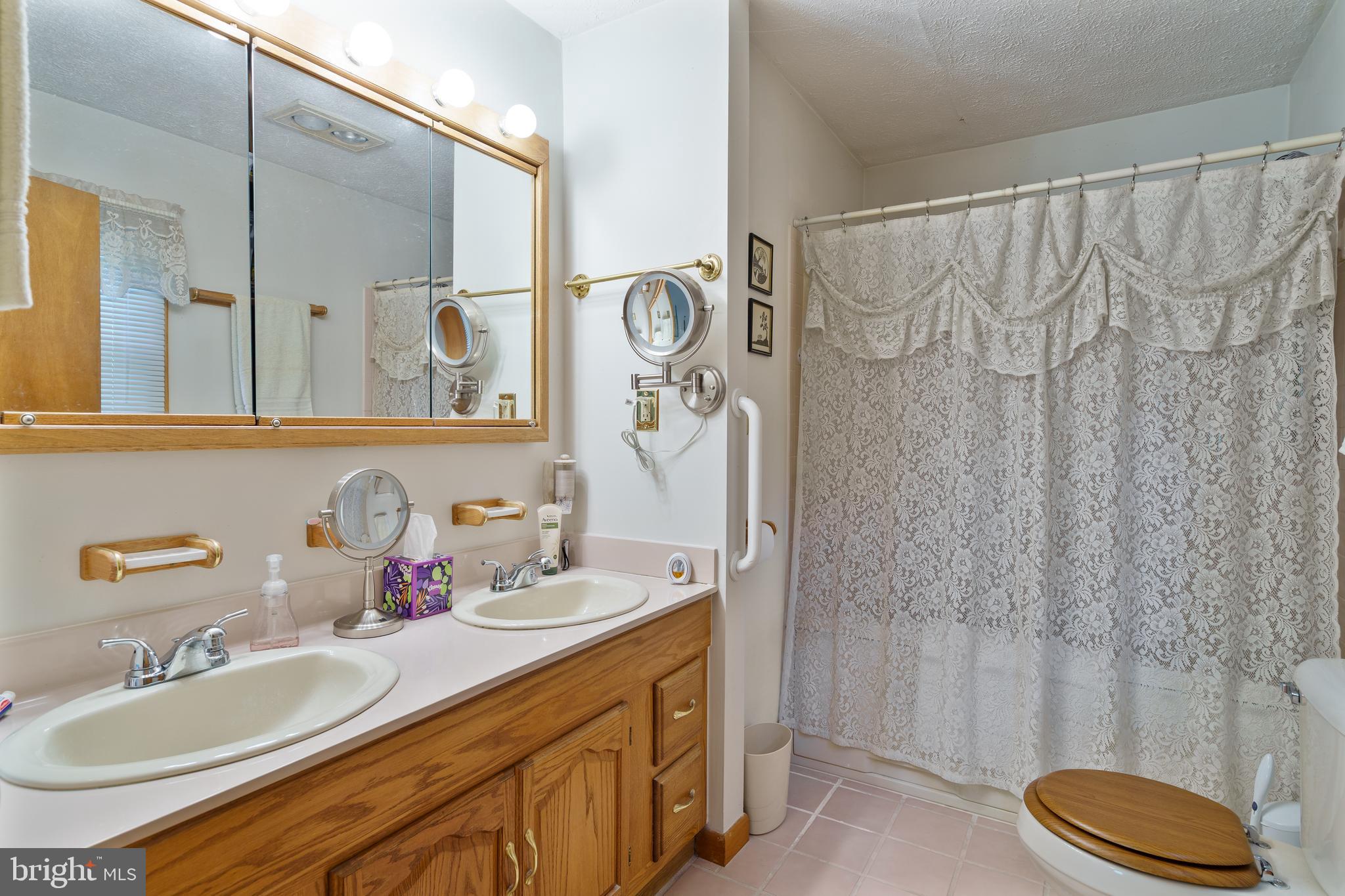 INWOOD - Residential