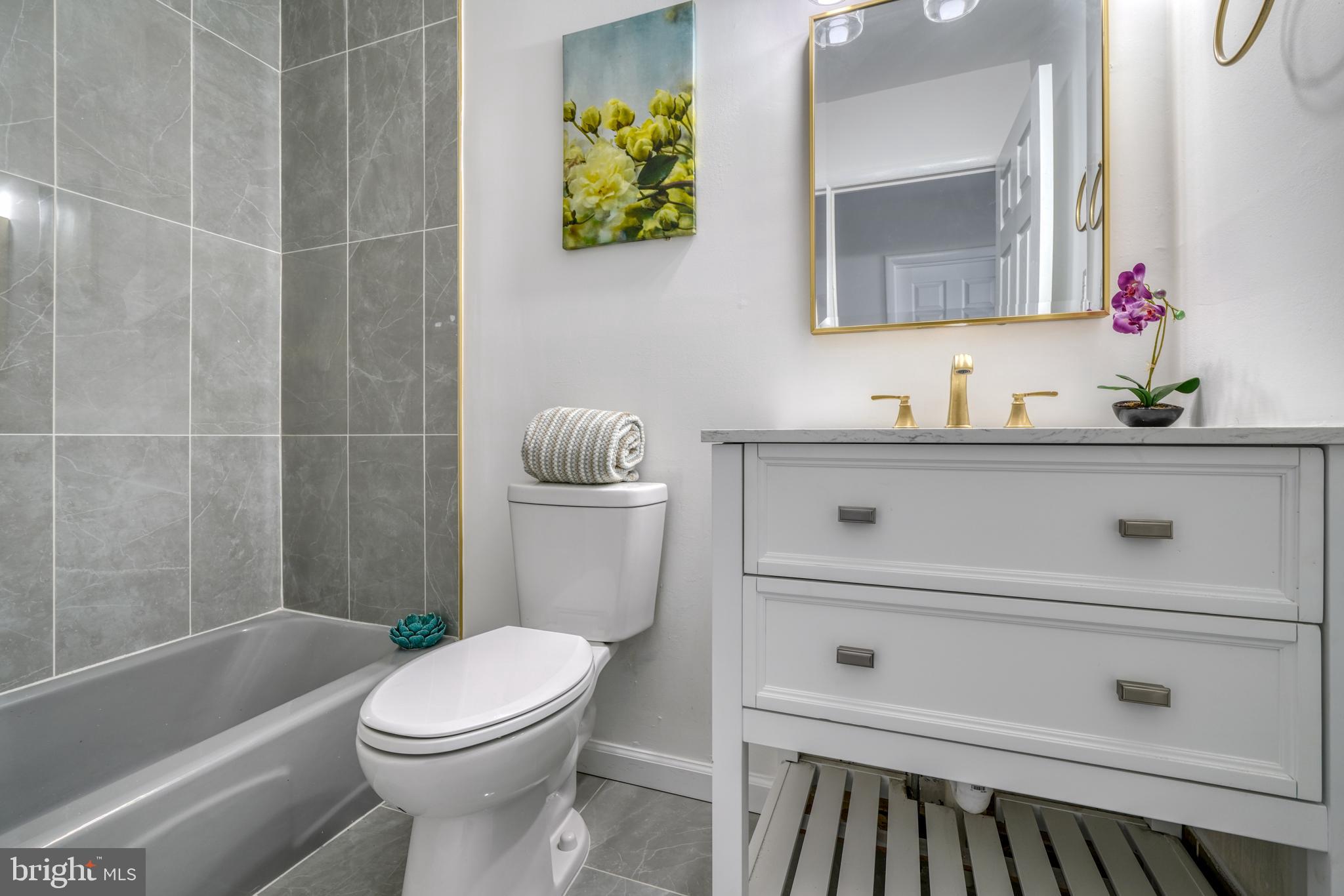 WESTGATE - Residential