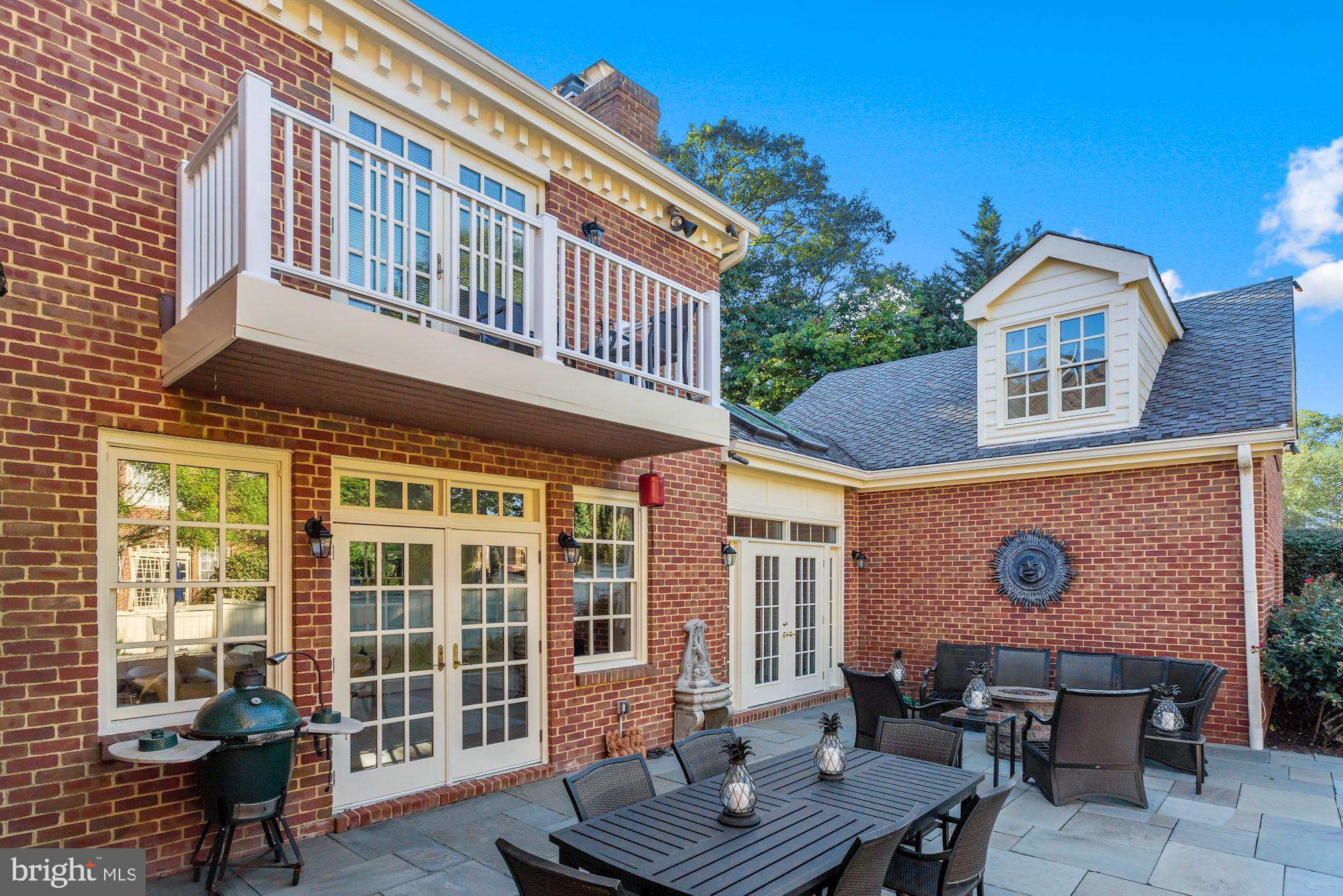 EDDINGTON TERRACE - Residential