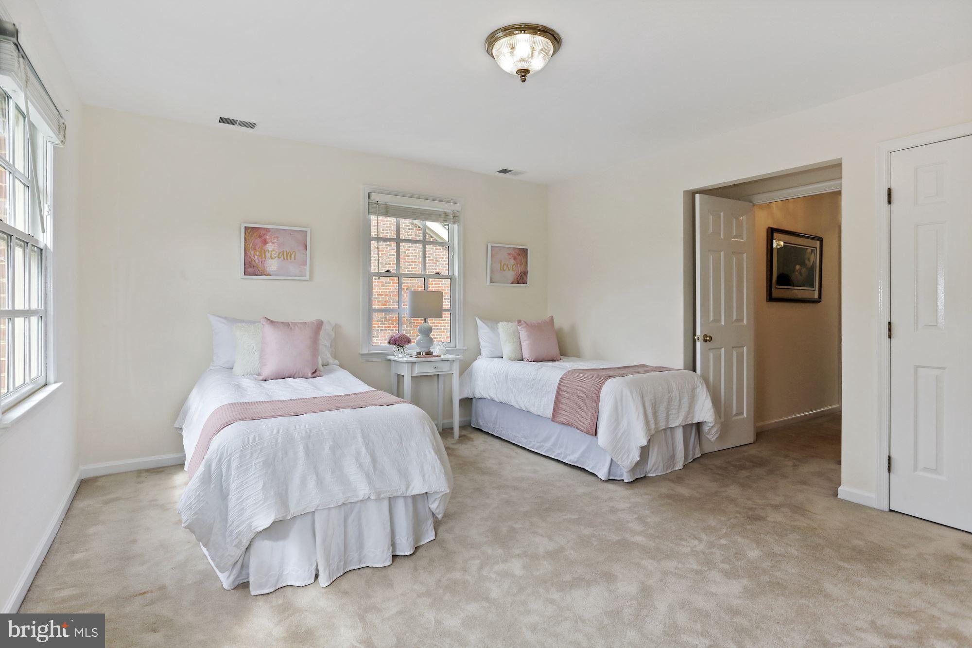 EDDINGTON TERRACE - Residential