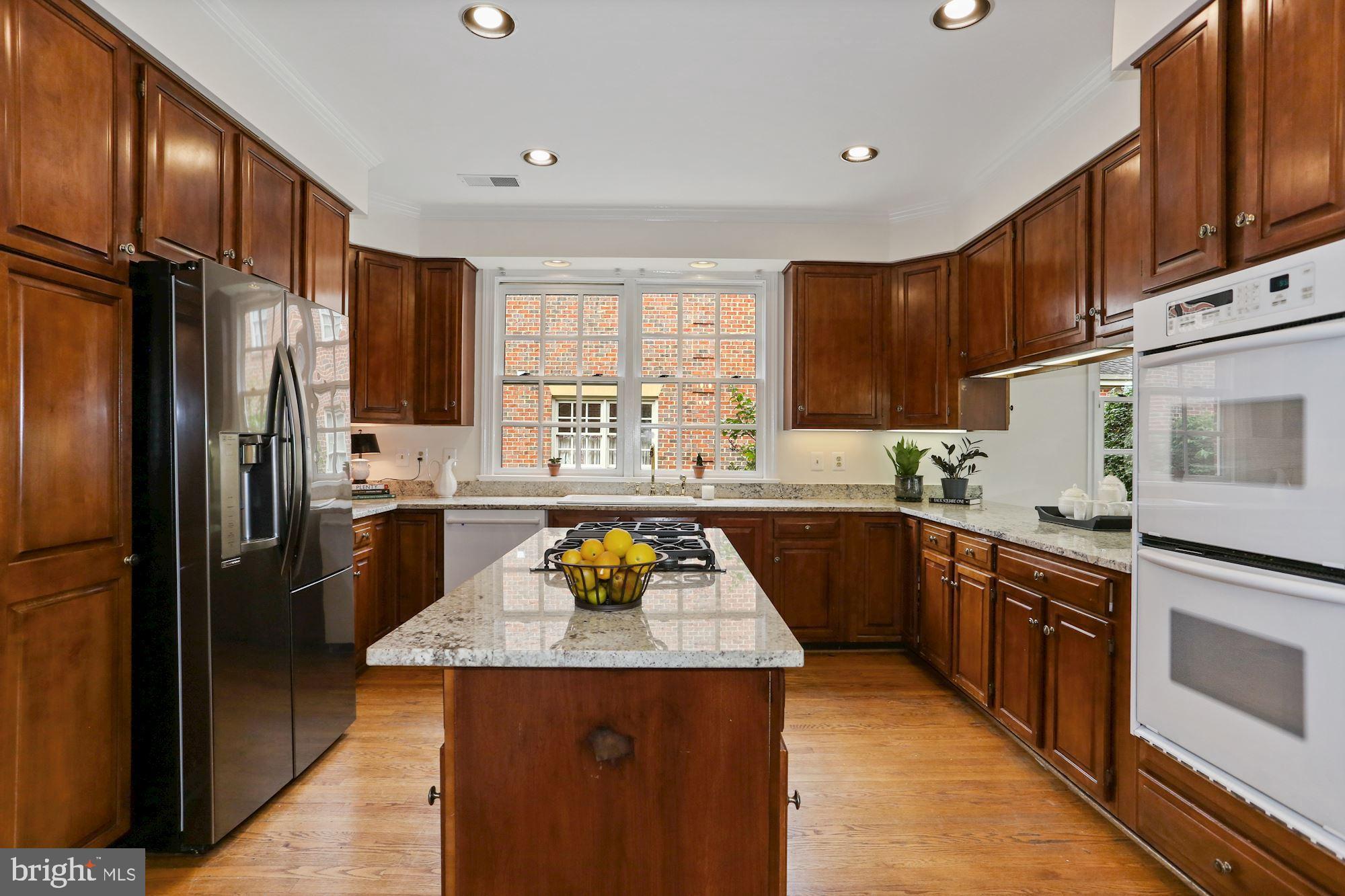 EDDINGTON TERRACE - Residential