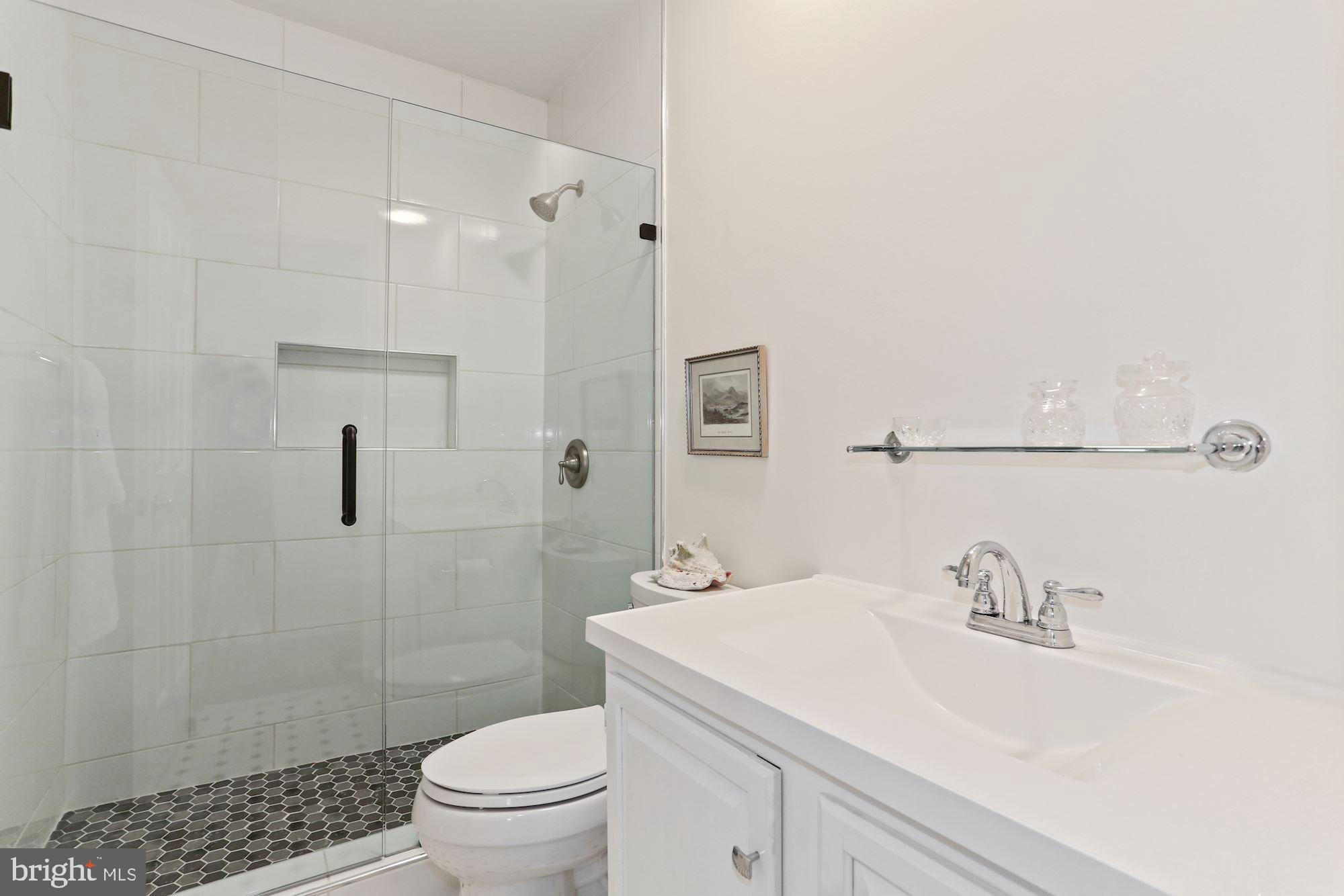 EDDINGTON TERRACE - Residential