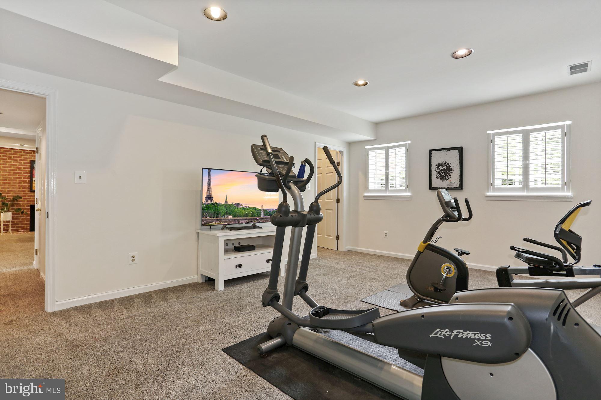 EDDINGTON TERRACE - Residential