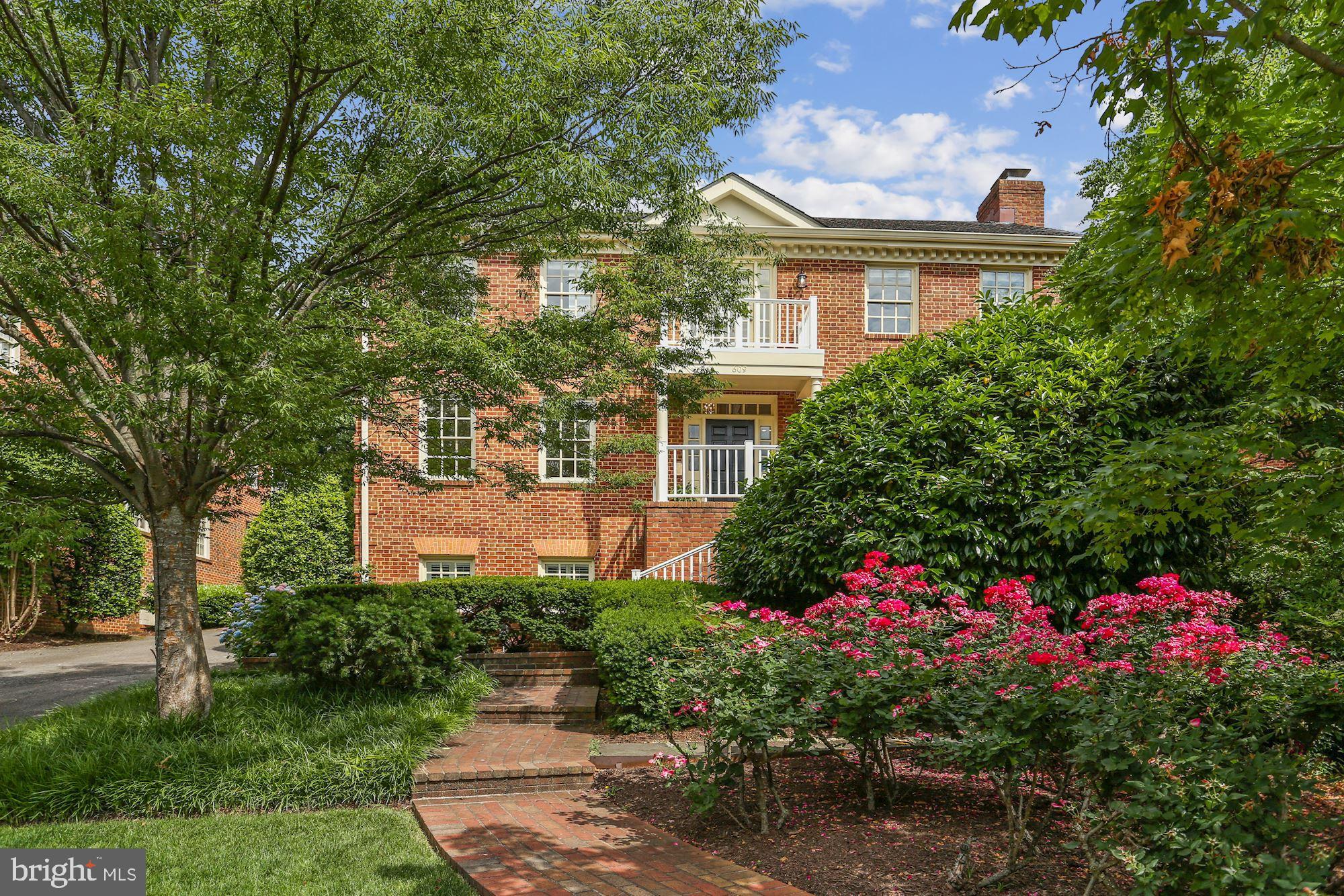 EDDINGTON TERRACE - Residential