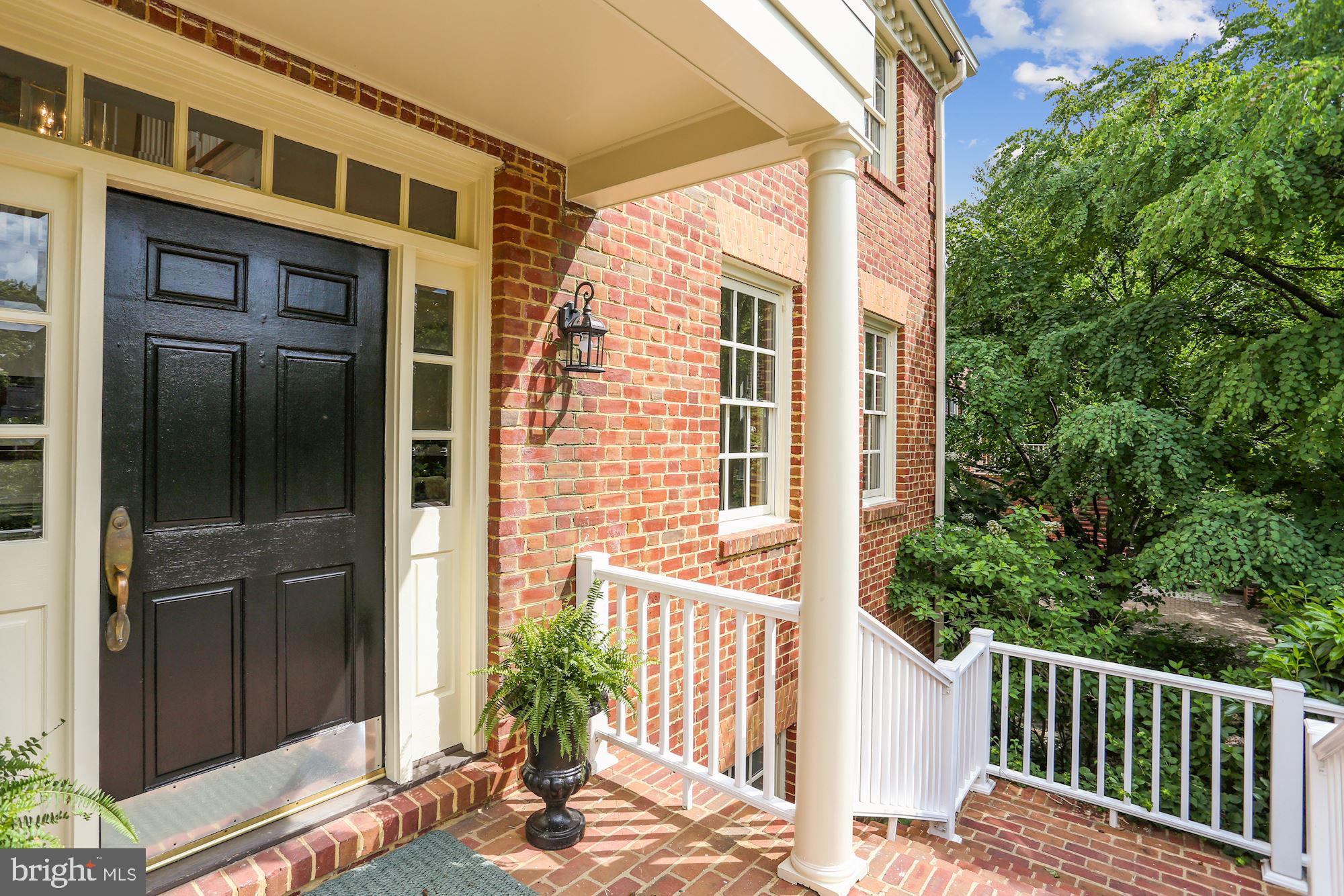 EDDINGTON TERRACE - Residential