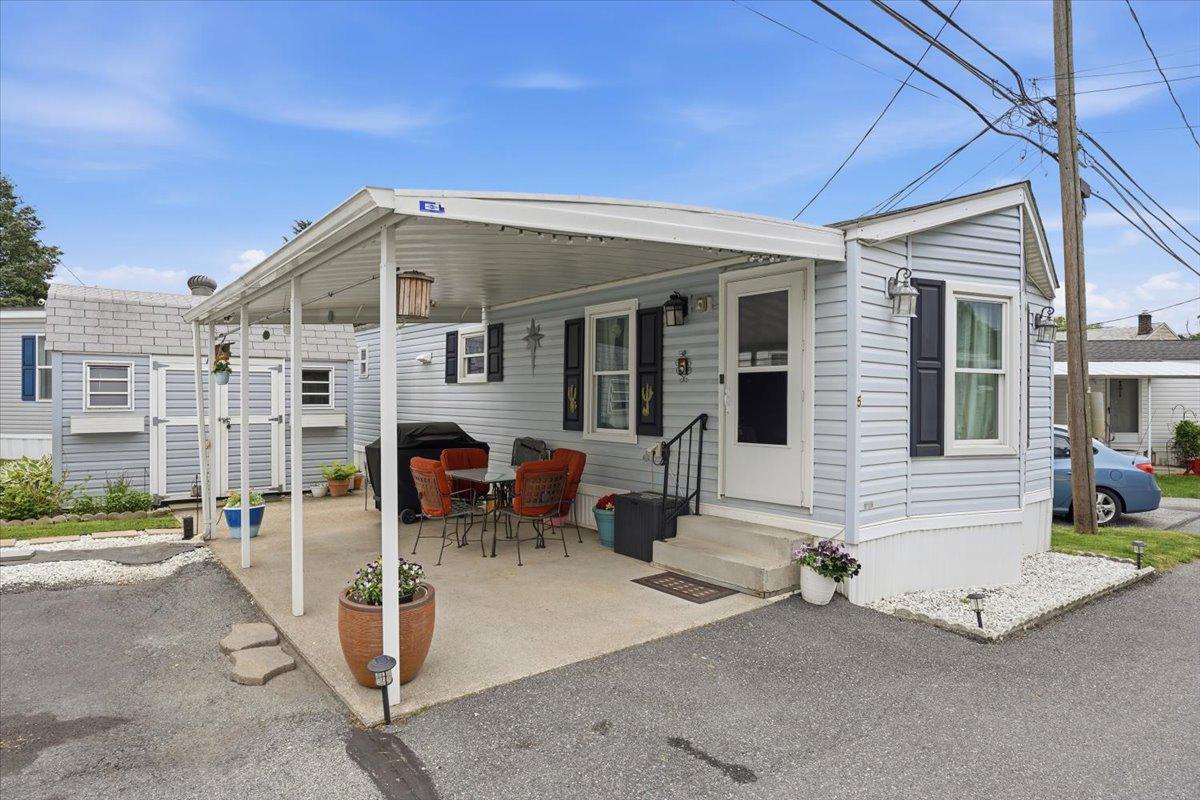 3350 AIRPORT ROAD 5