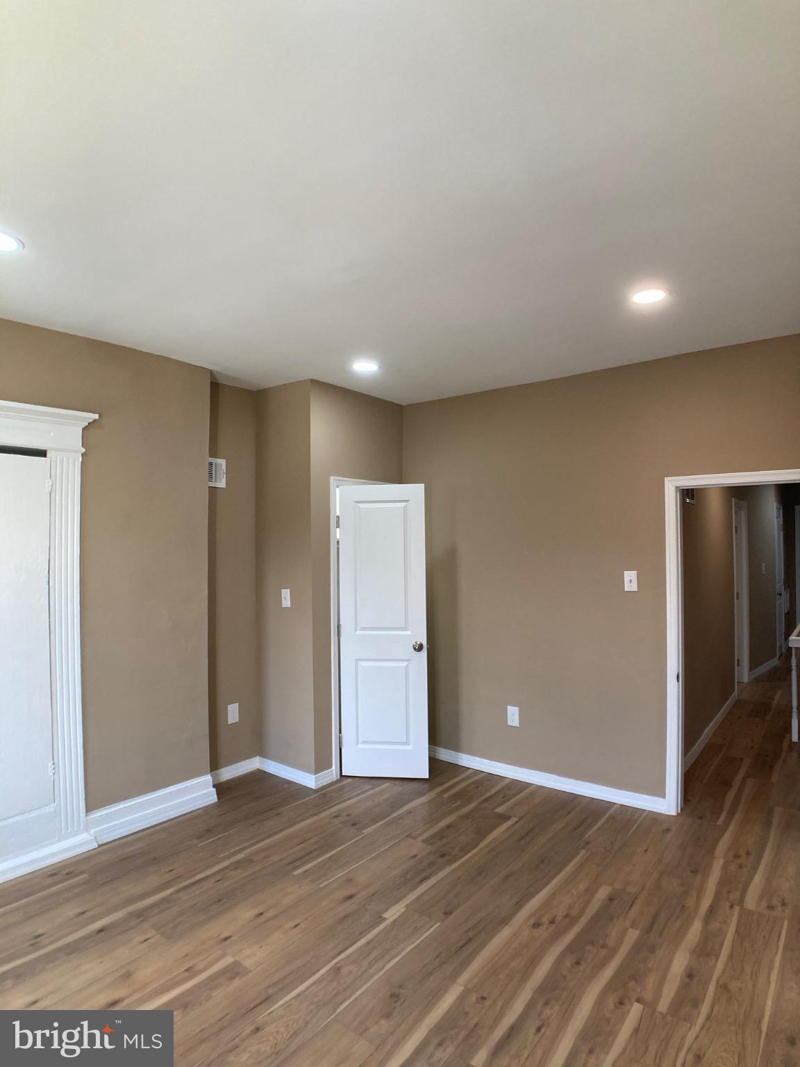 BELMONT - Residential