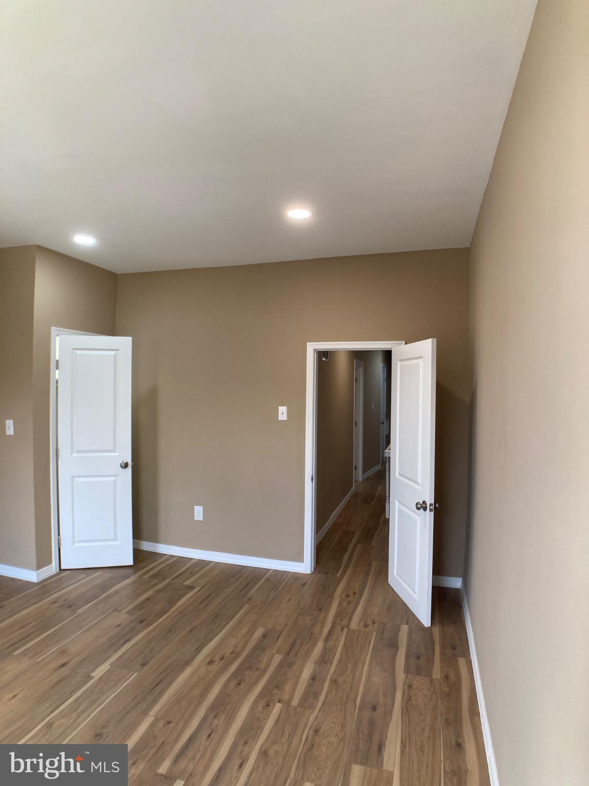 BELMONT - Residential