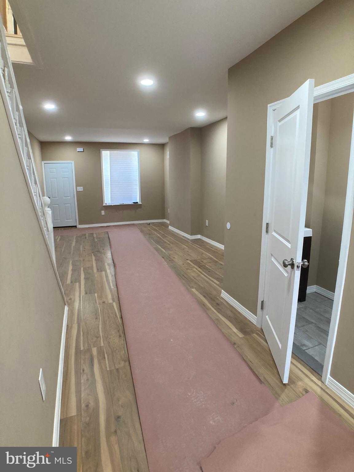 BELMONT - Residential