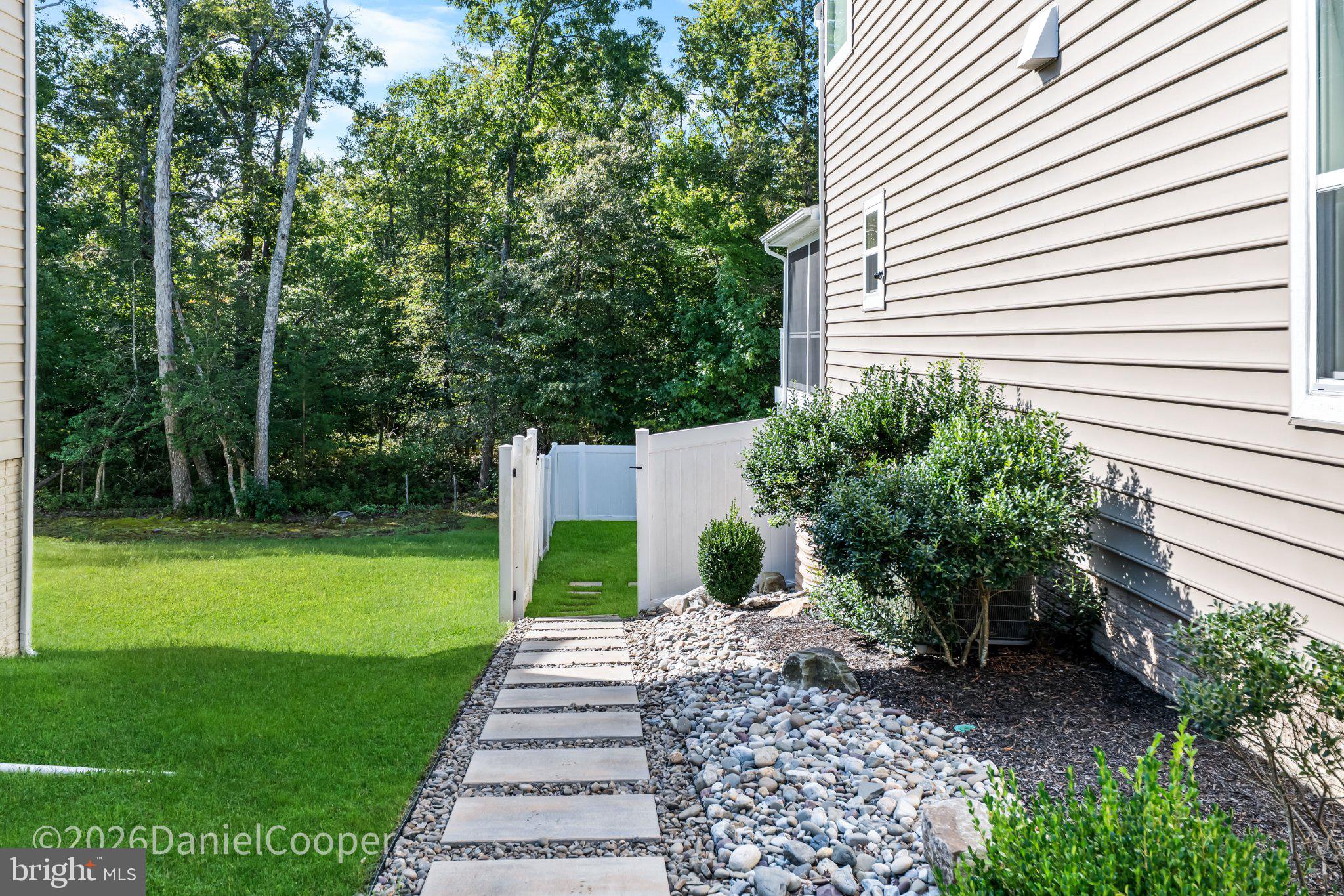 3238 KREFELD LANE