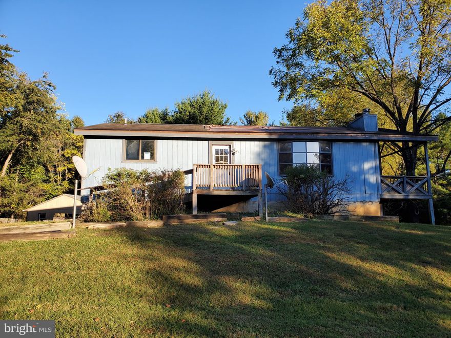 Price Reduced!!!  Located in Deerwood this raised ranch style home offers four beds and three full bathrooms with an open
kitchen and living room with fireplace. Full improved basement with sliding glass doors.  Two car detached garage.   Call for your showing today.