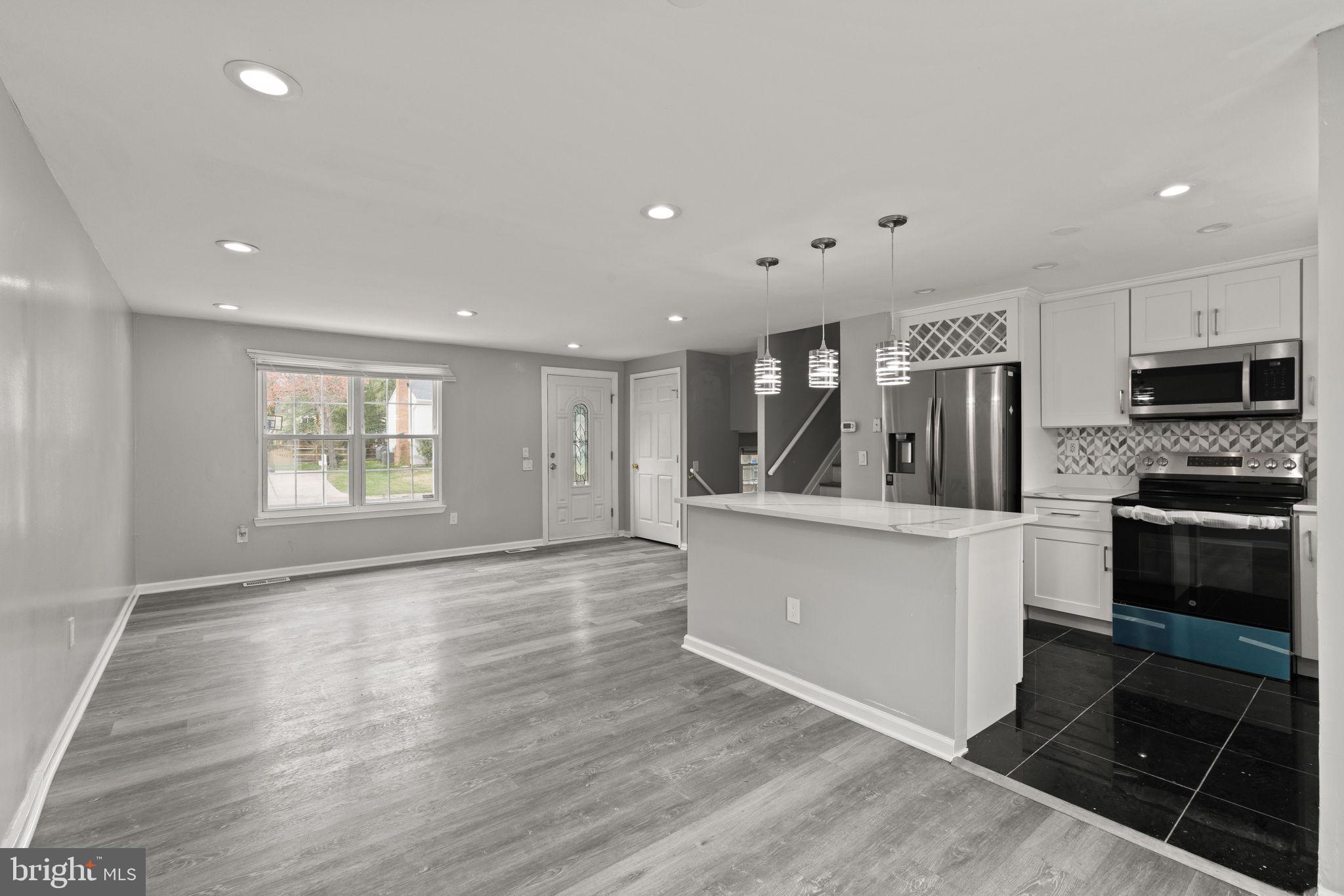 ST CHARLES SUB - BANNISTER - Residential