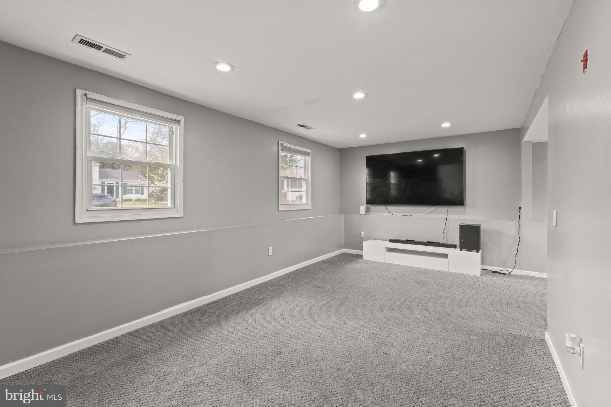 ST CHARLES SUB - BANNISTER - Residential