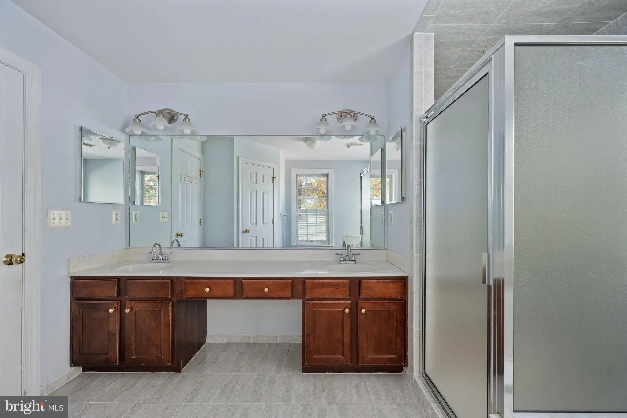 Stafford, Virginia 22556, United States, 6 Bedrooms Bedrooms, ,4 BathroomsBathrooms,Residential,Active,237394