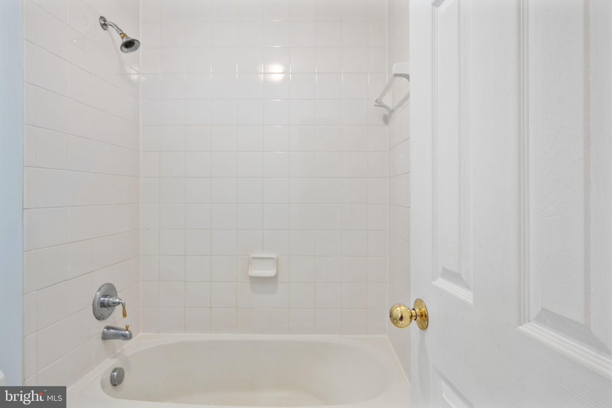 SMITH LAKE ESTATES - Residential