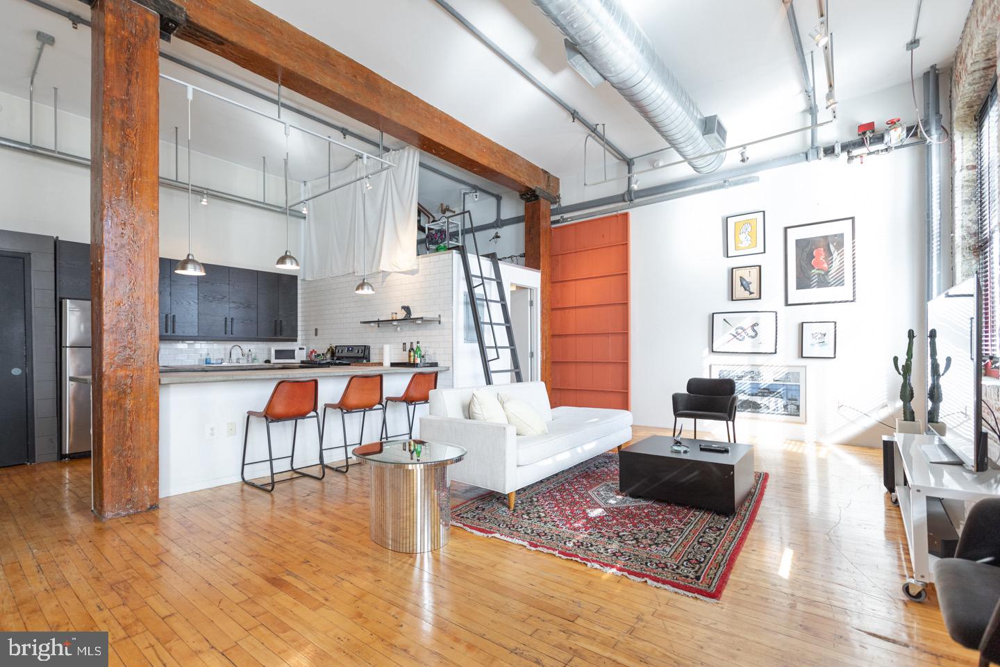 SPRING ARTS - Residential Lease