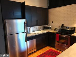 SPRING ARTS - Residential Lease