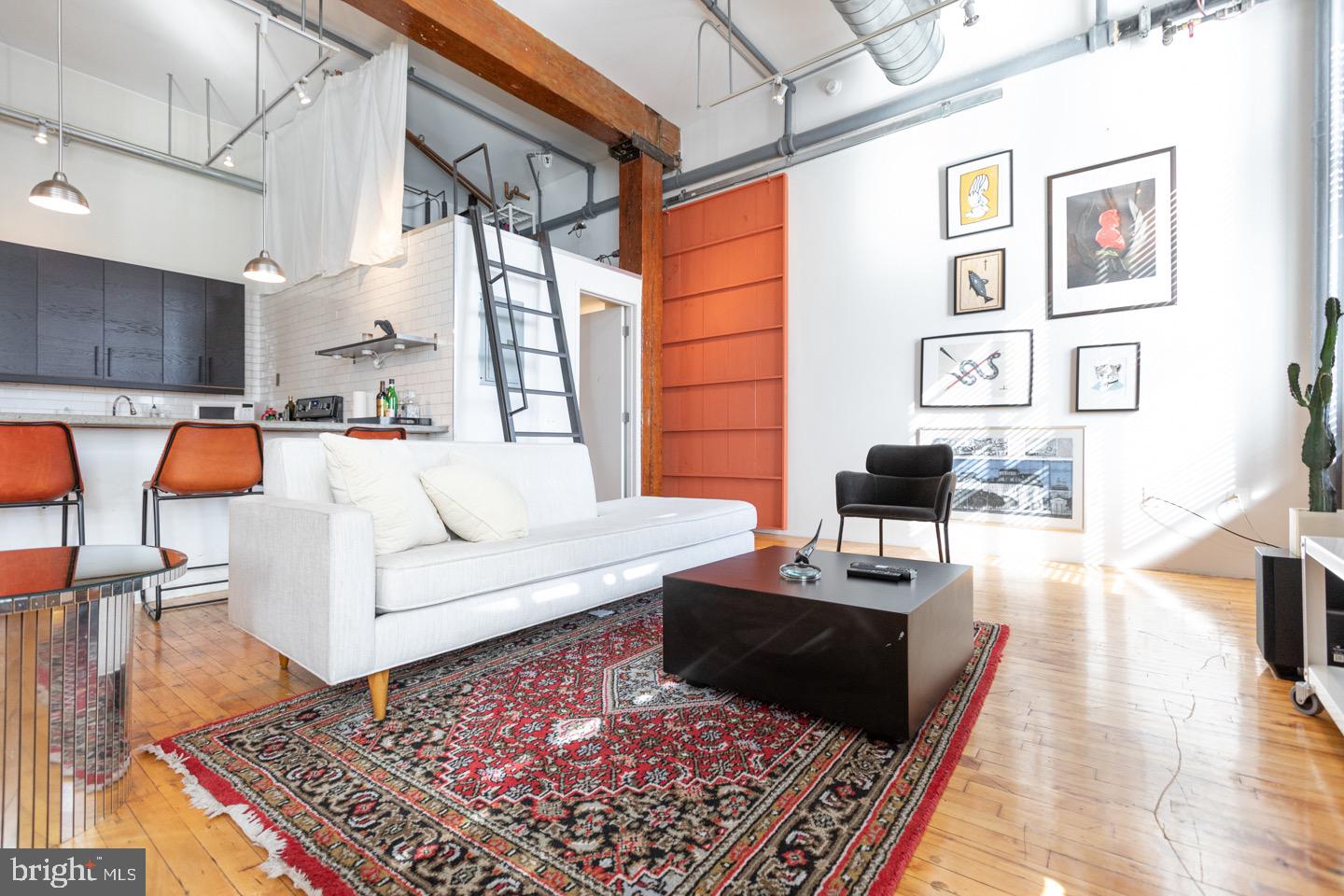 SPRING ARTS - Residential Lease