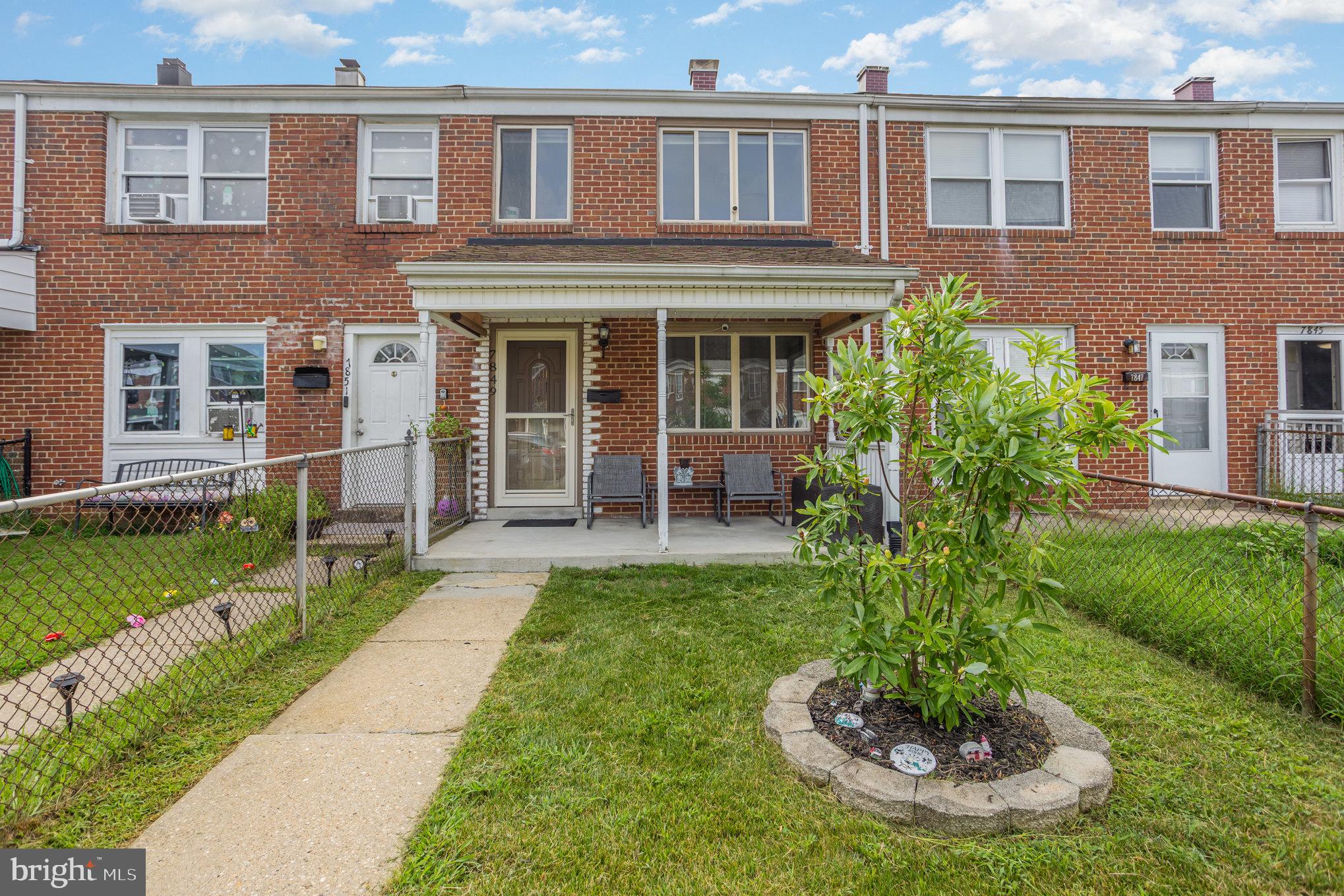 7849 SAINT CLAIRE LANE