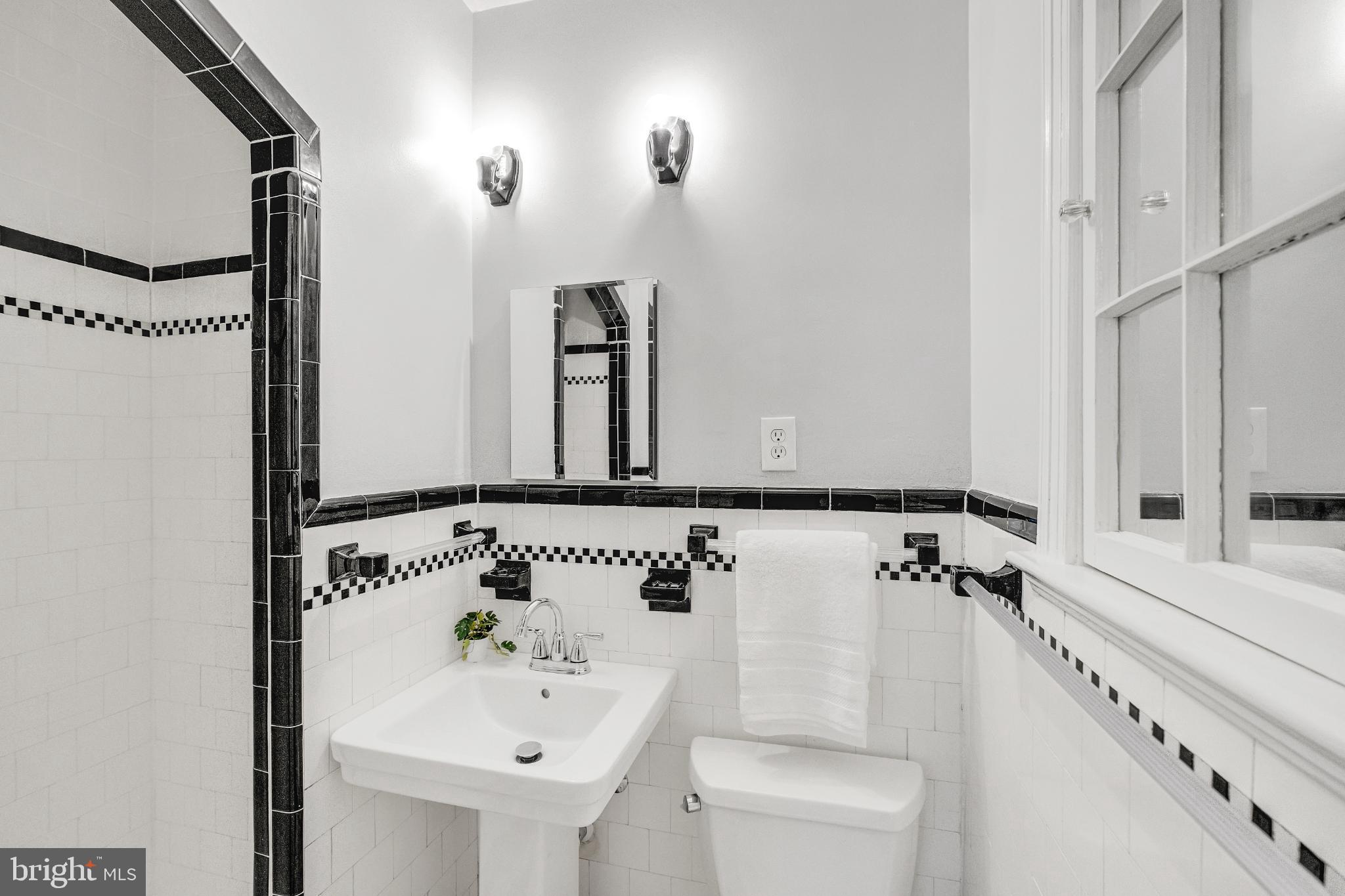 AMERICAN UNIVERSITY PARK - Residential