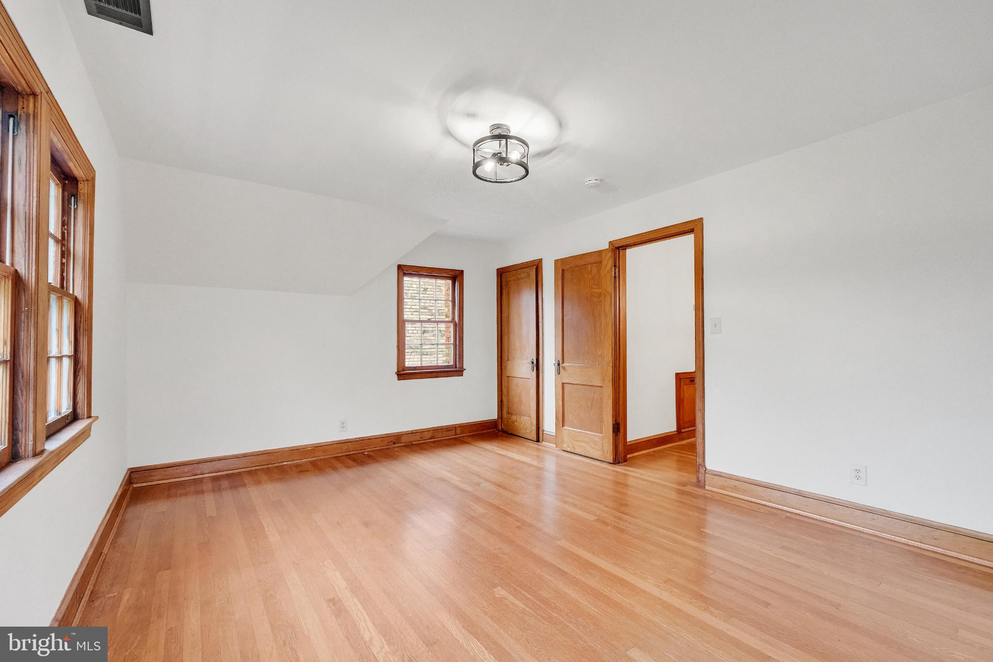 AMERICAN UNIVERSITY PARK - Residential