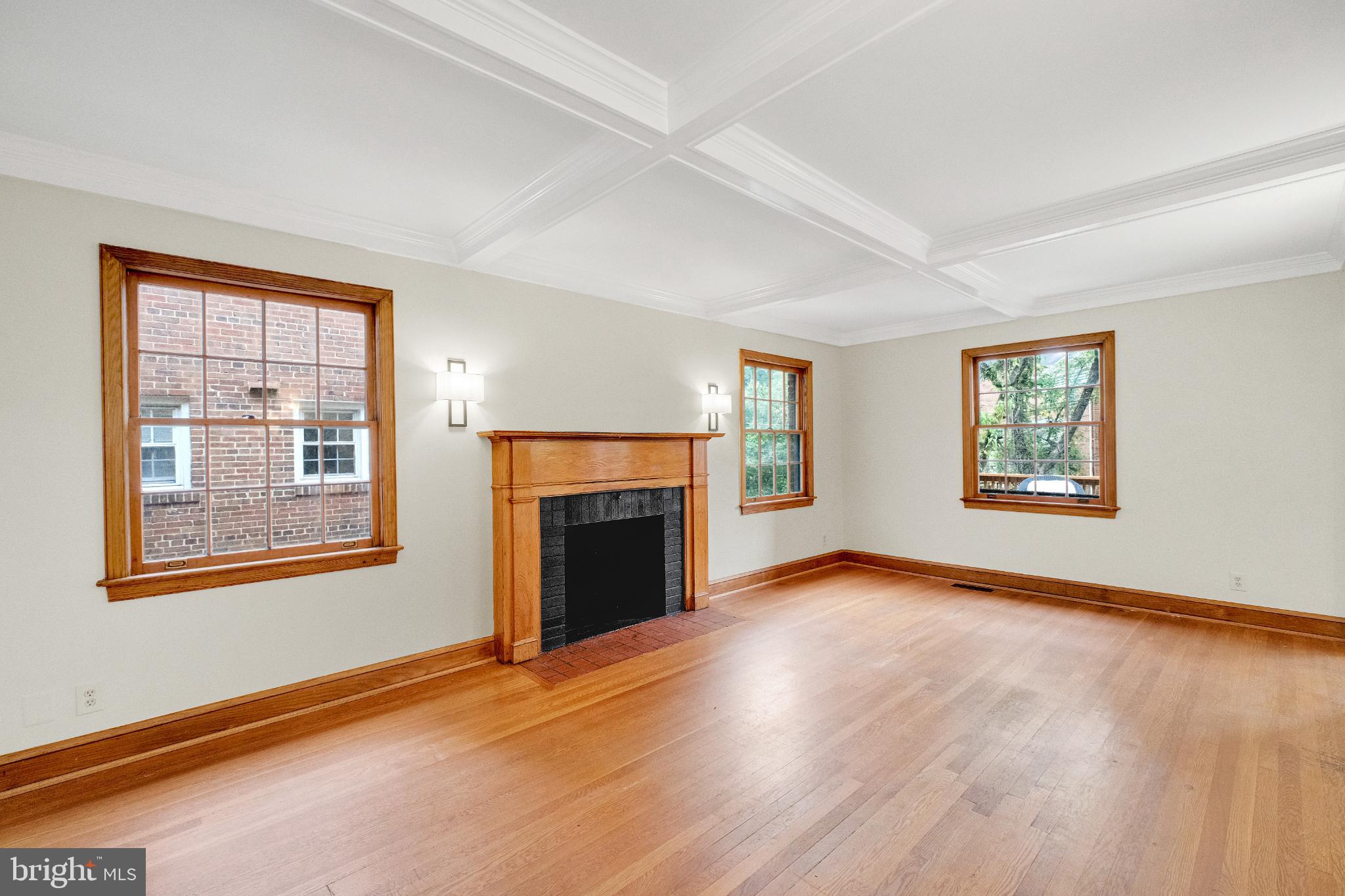 AMERICAN UNIVERSITY PARK - Residential