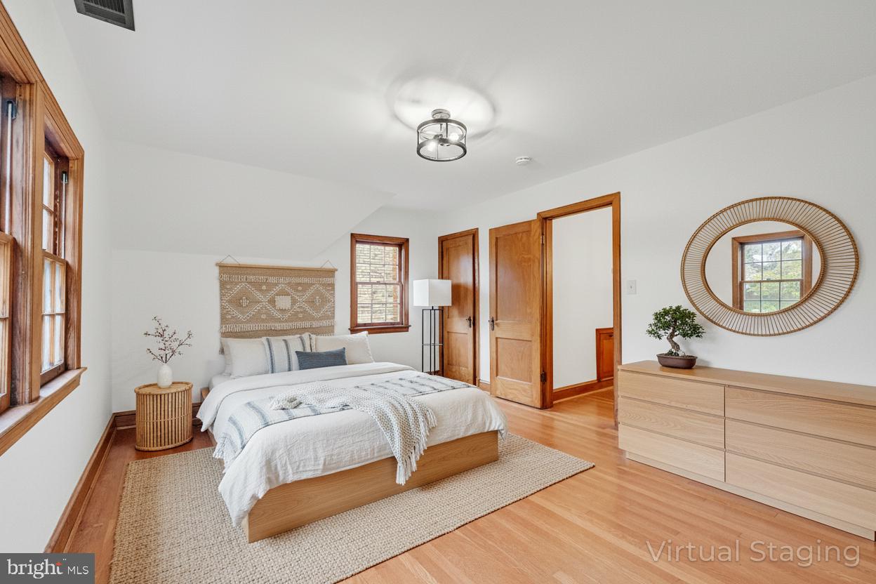 AMERICAN UNIVERSITY PARK - Residential