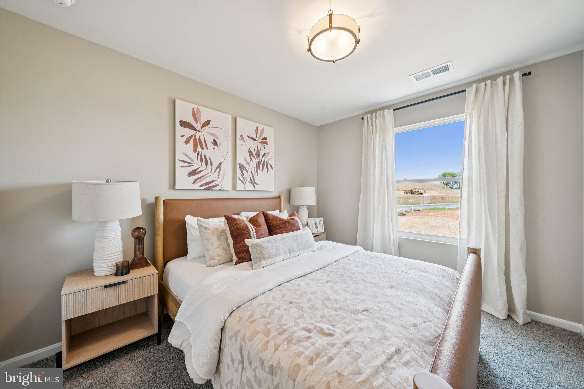 SUMMIT TOWNS - Residential