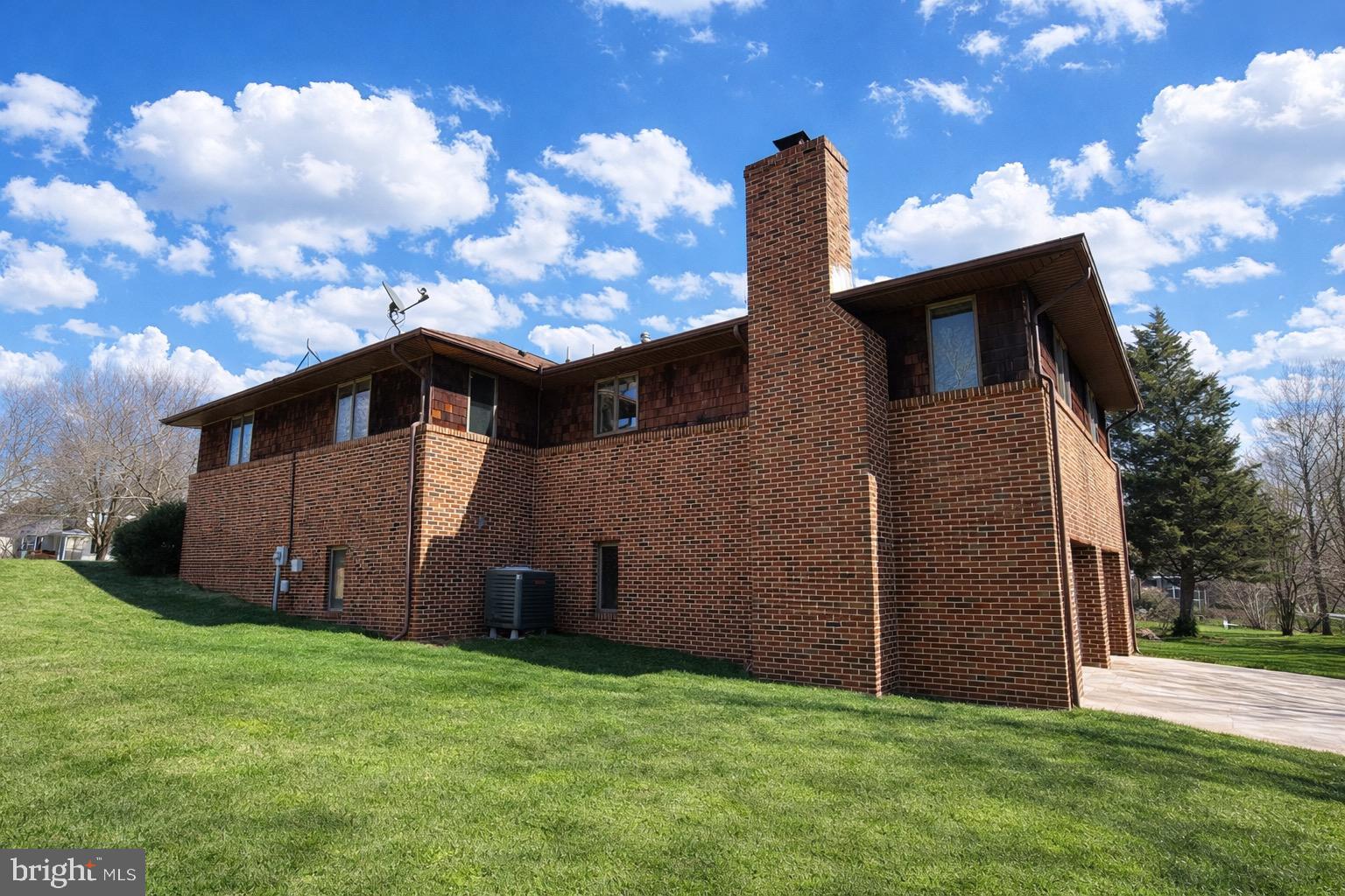 47843 YAOCOMICO LANE