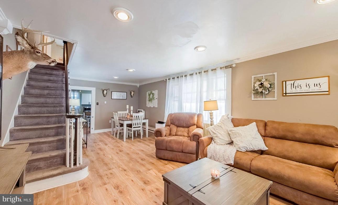 NEW MINERSVILLE - Residential