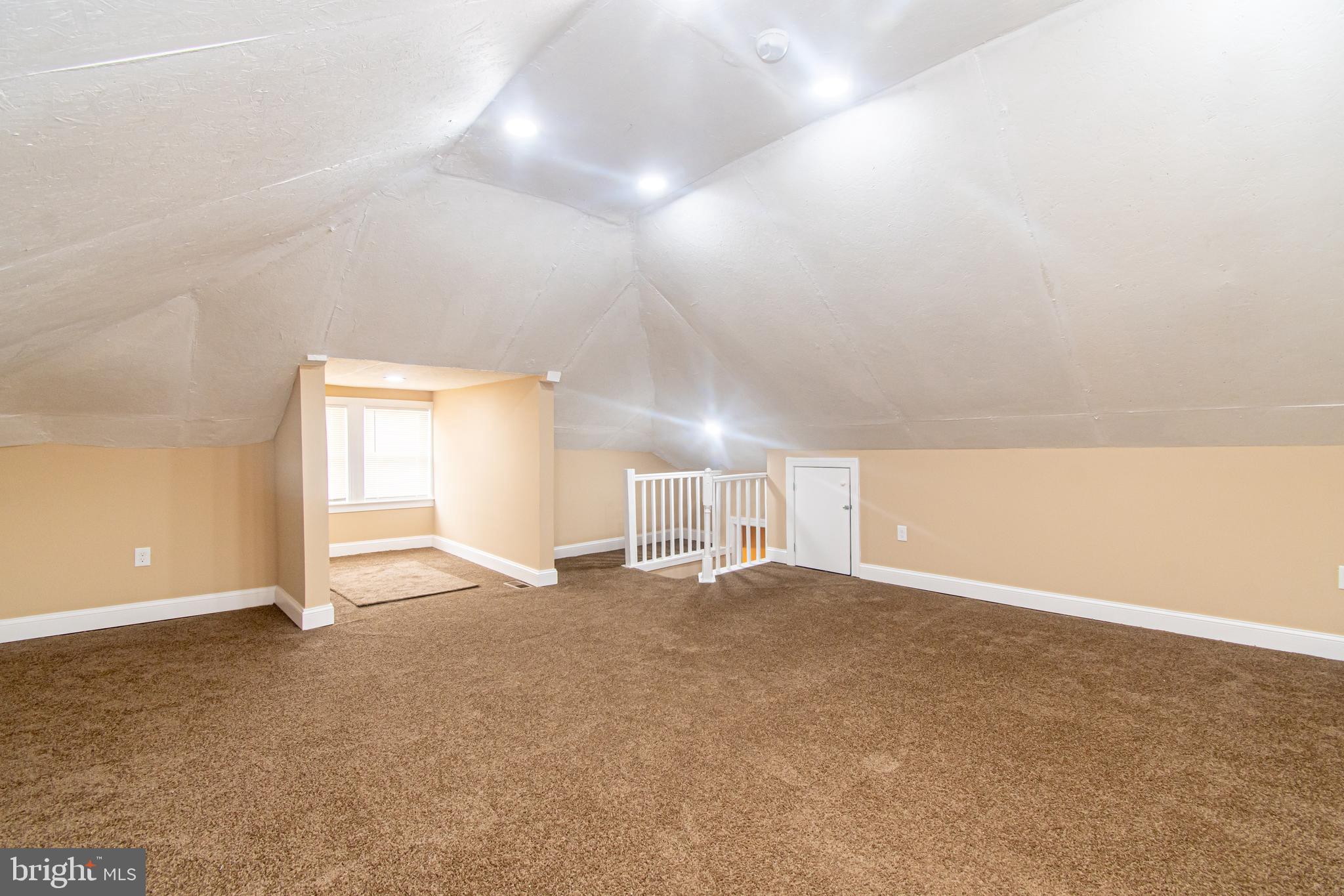 DORCHESTER - Residential Lease