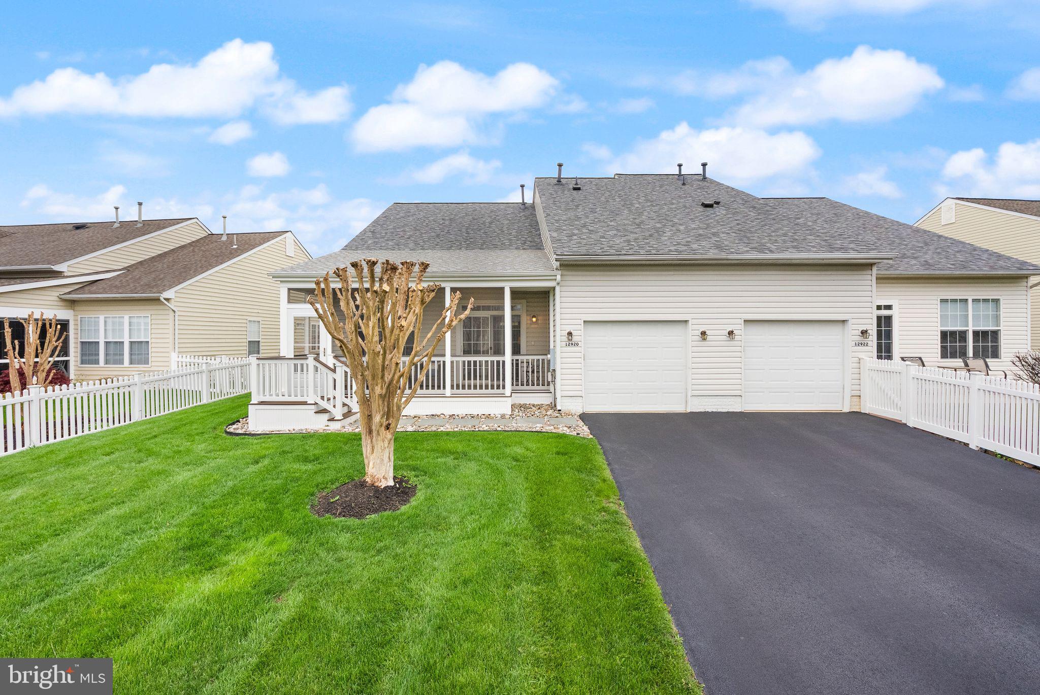 DUNBARTON - Residential