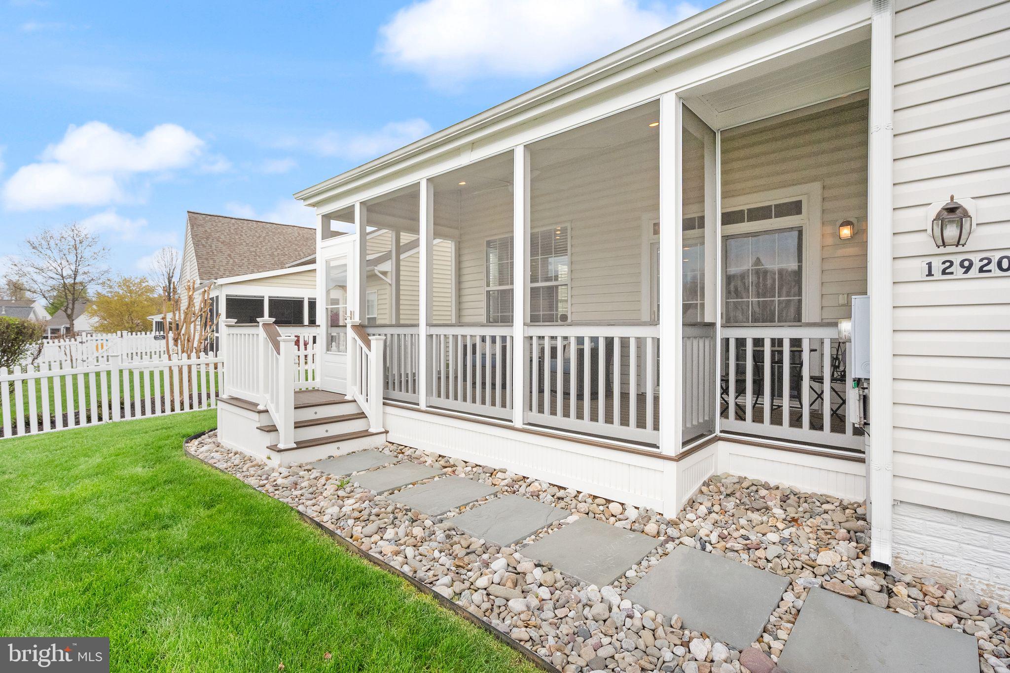 DUNBARTON - Residential