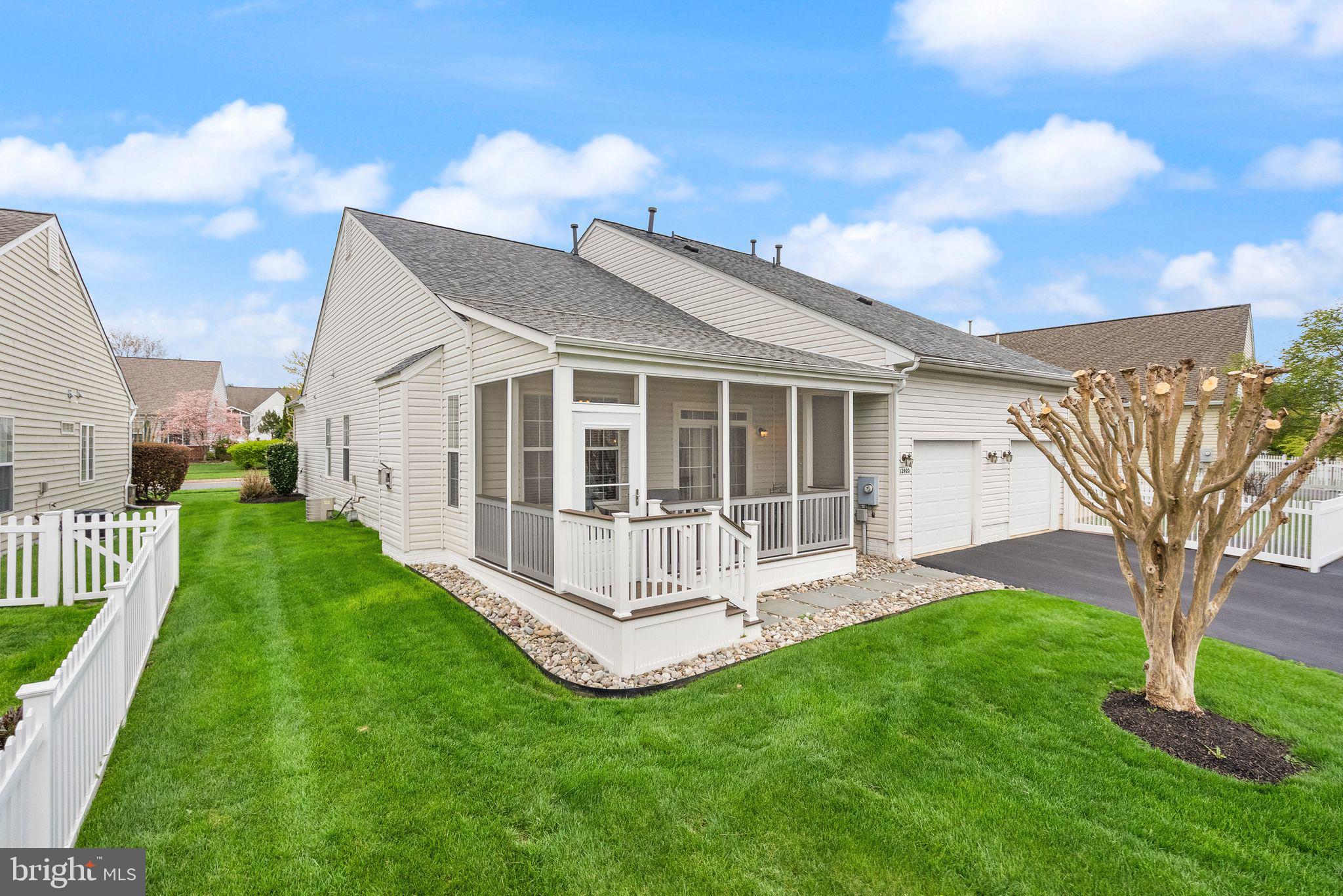 DUNBARTON - Residential