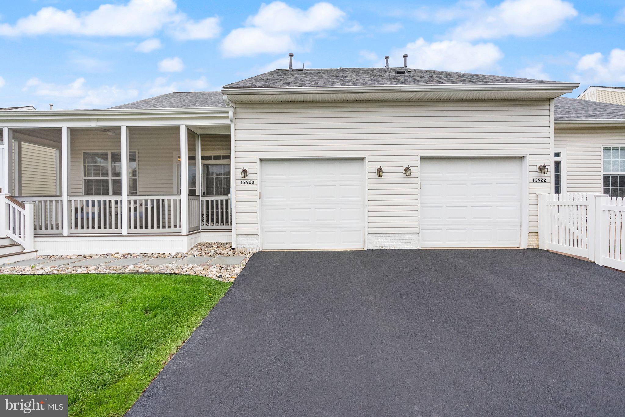 DUNBARTON - Residential