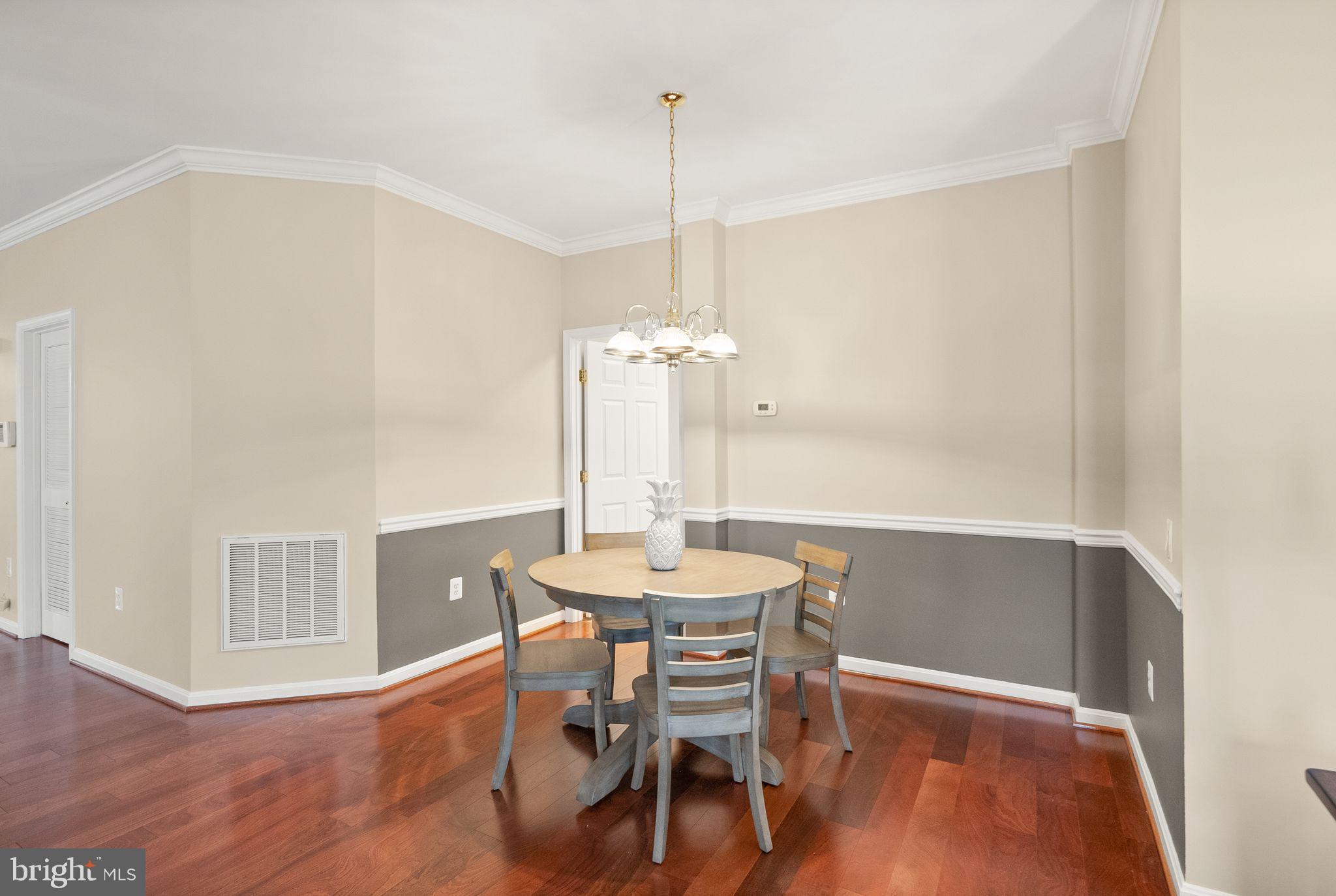 DUNBARTON - Residential