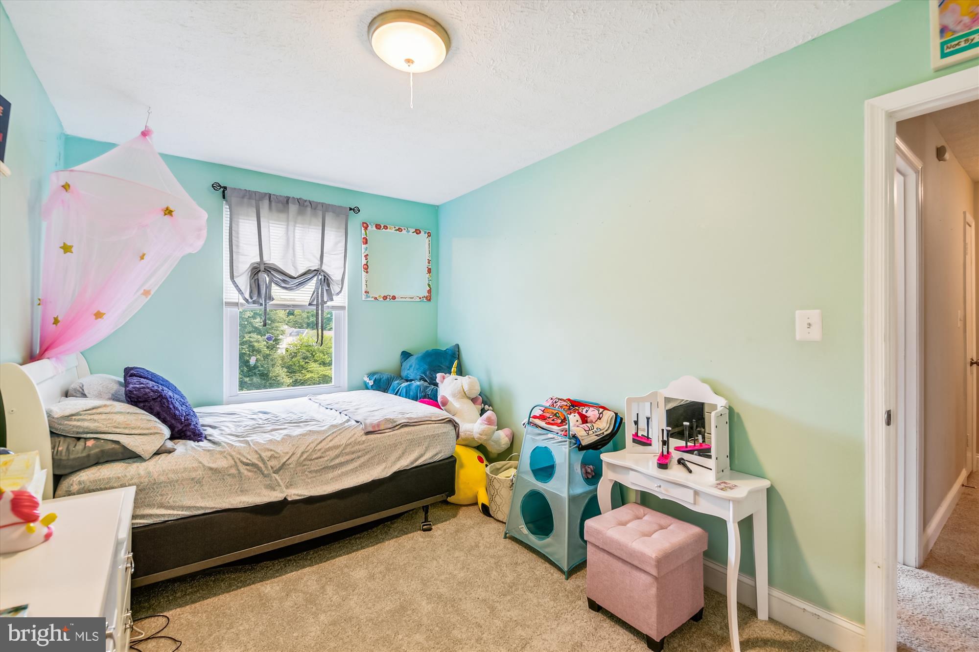 WOODBRIDGE CENTER - Residential