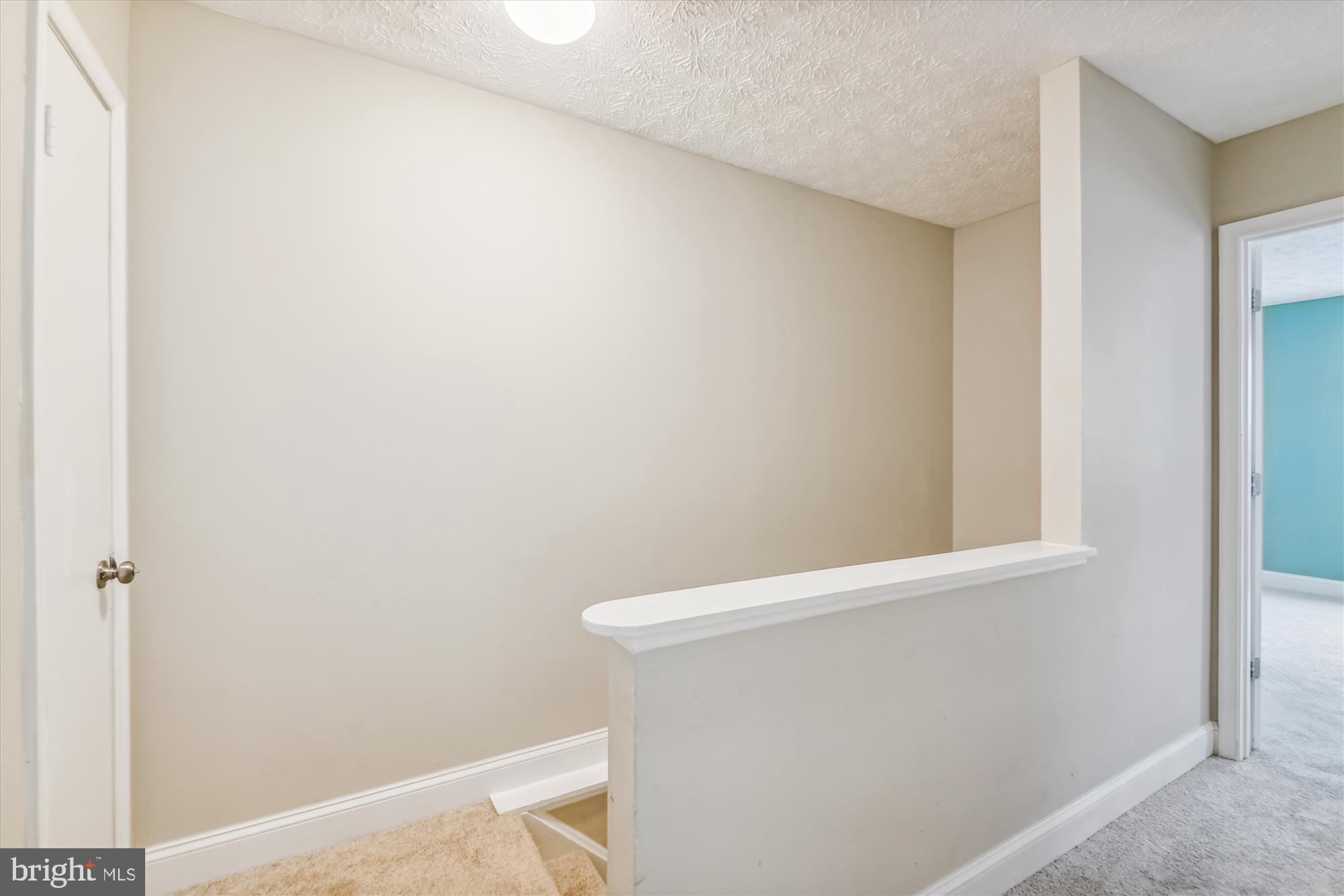 WOODBRIDGE CENTER - Residential