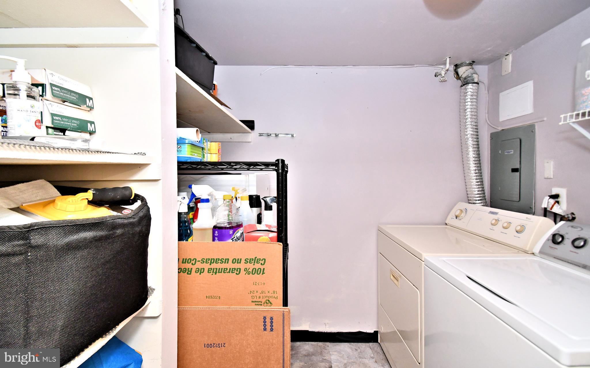 BUSTLETON - Residential