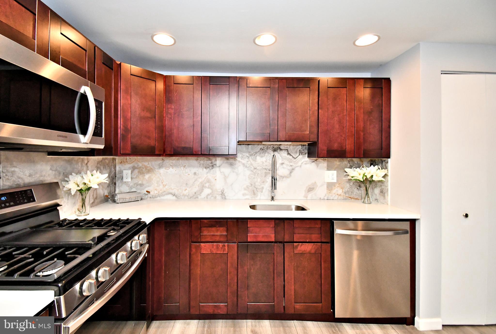 BUSTLETON - Residential