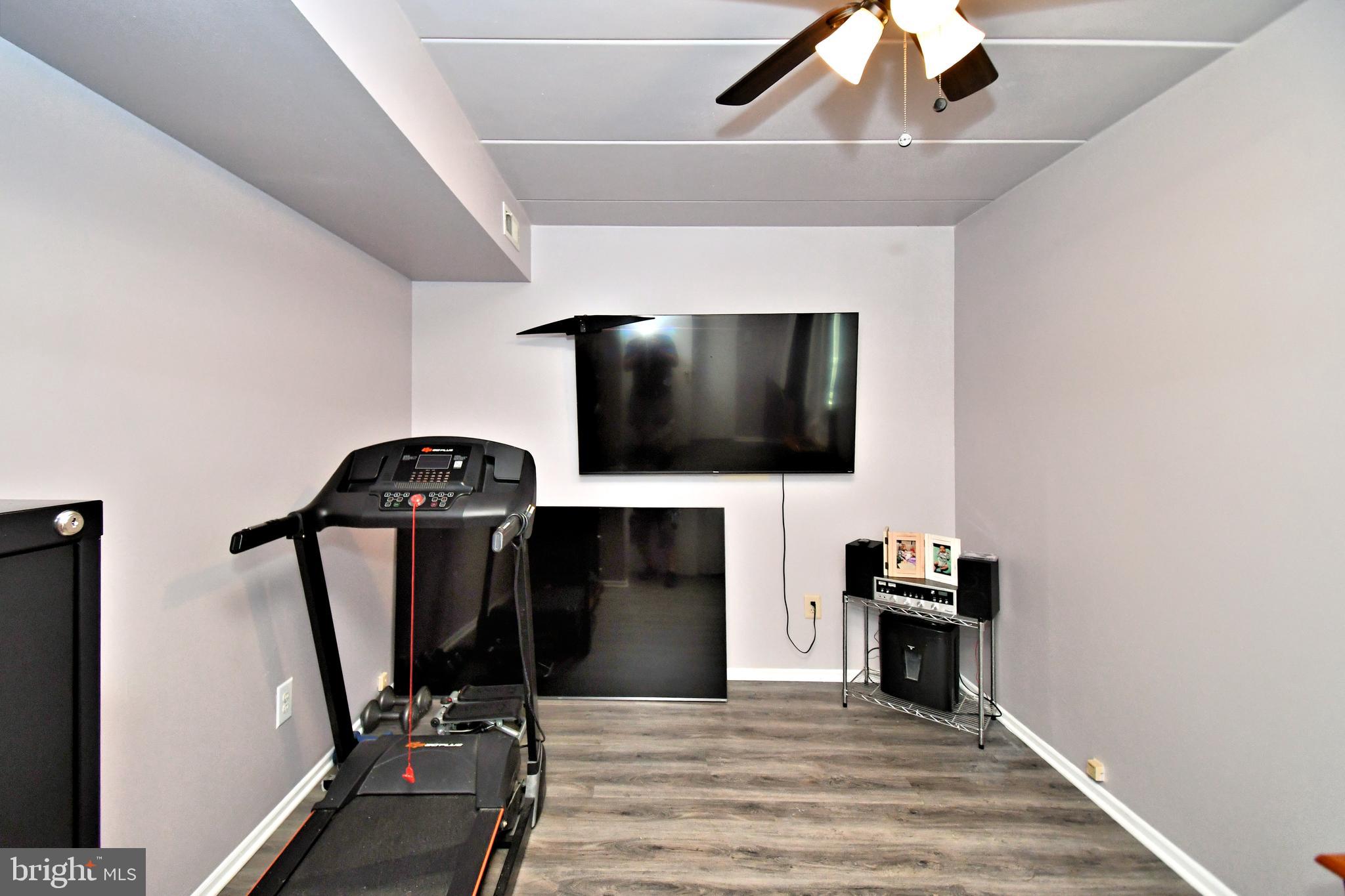 BUSTLETON - Residential